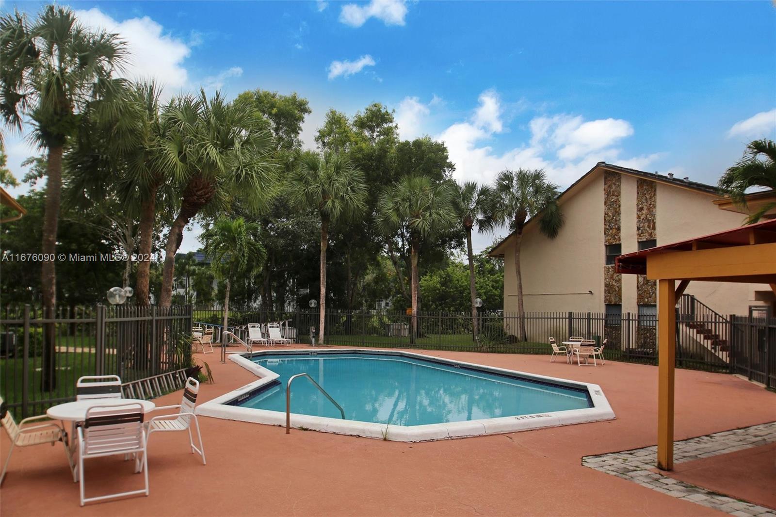 3043 Riverside Dr #222, Coral Springs, Florida image 22