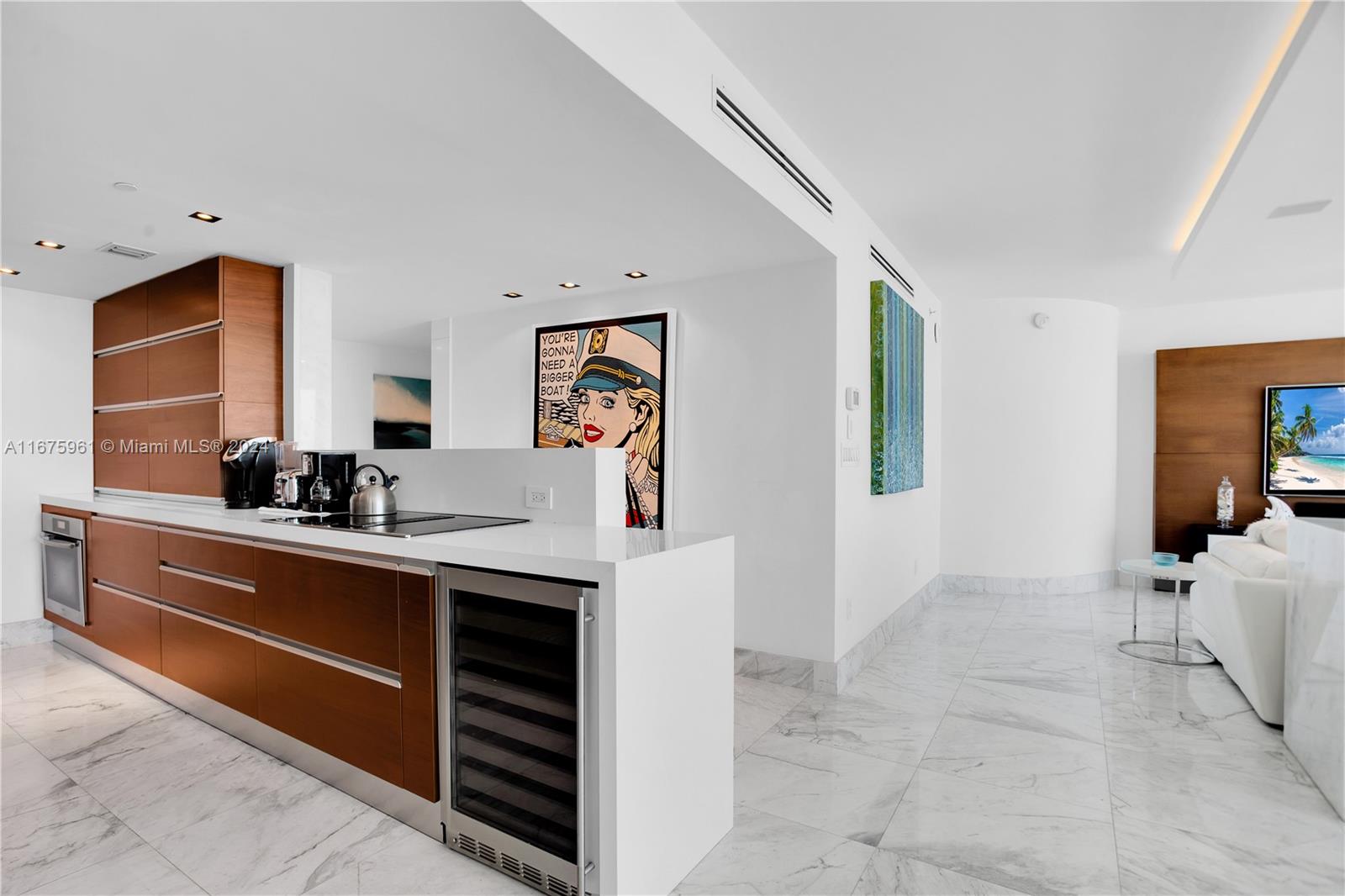 6801 Collins Ave #LPH12(Door 01/02), Miami Beach FL 33141