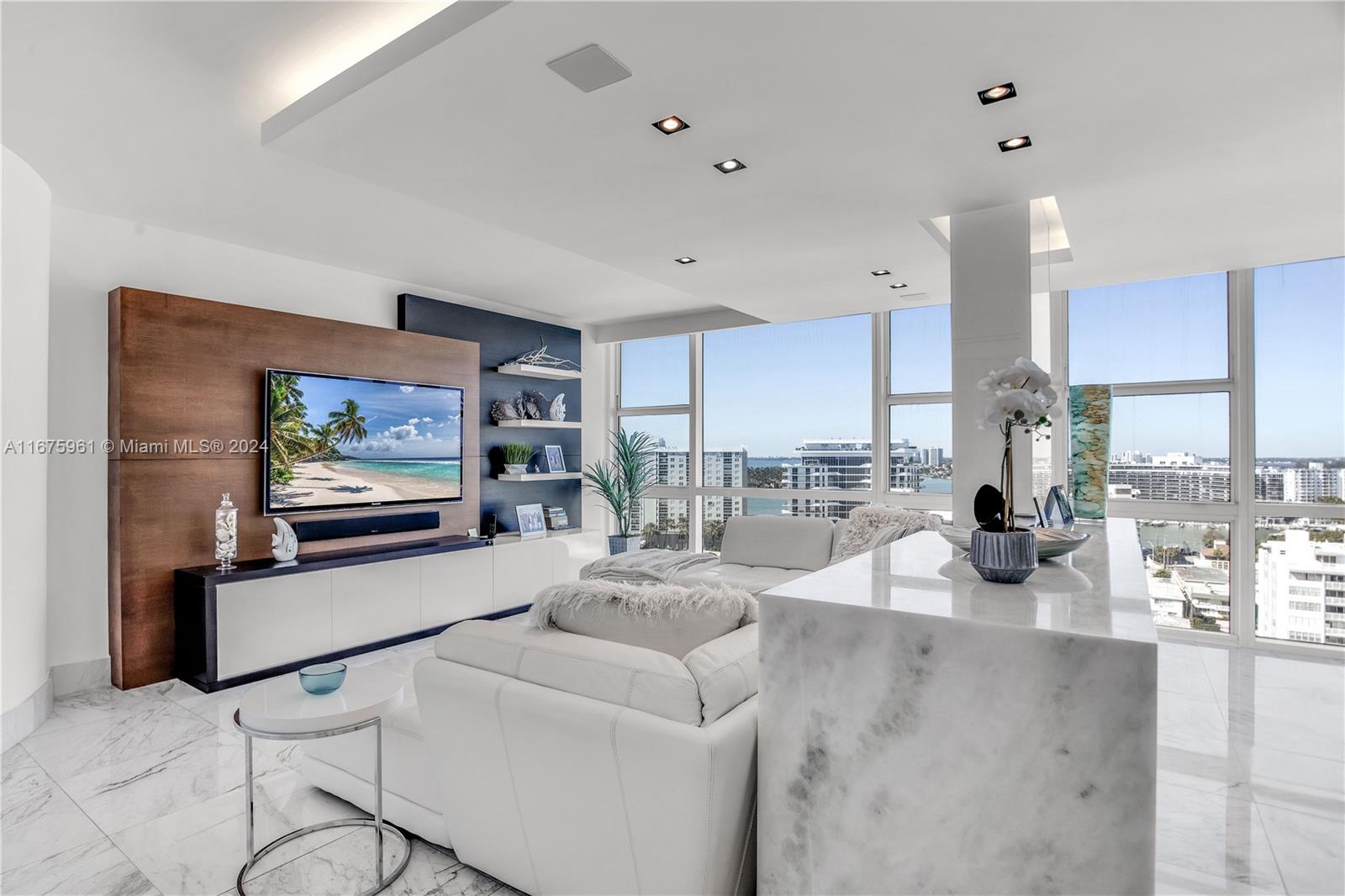 6801 Collins Ave #LPH12(Door 01/02), Miami Beach FL 33141