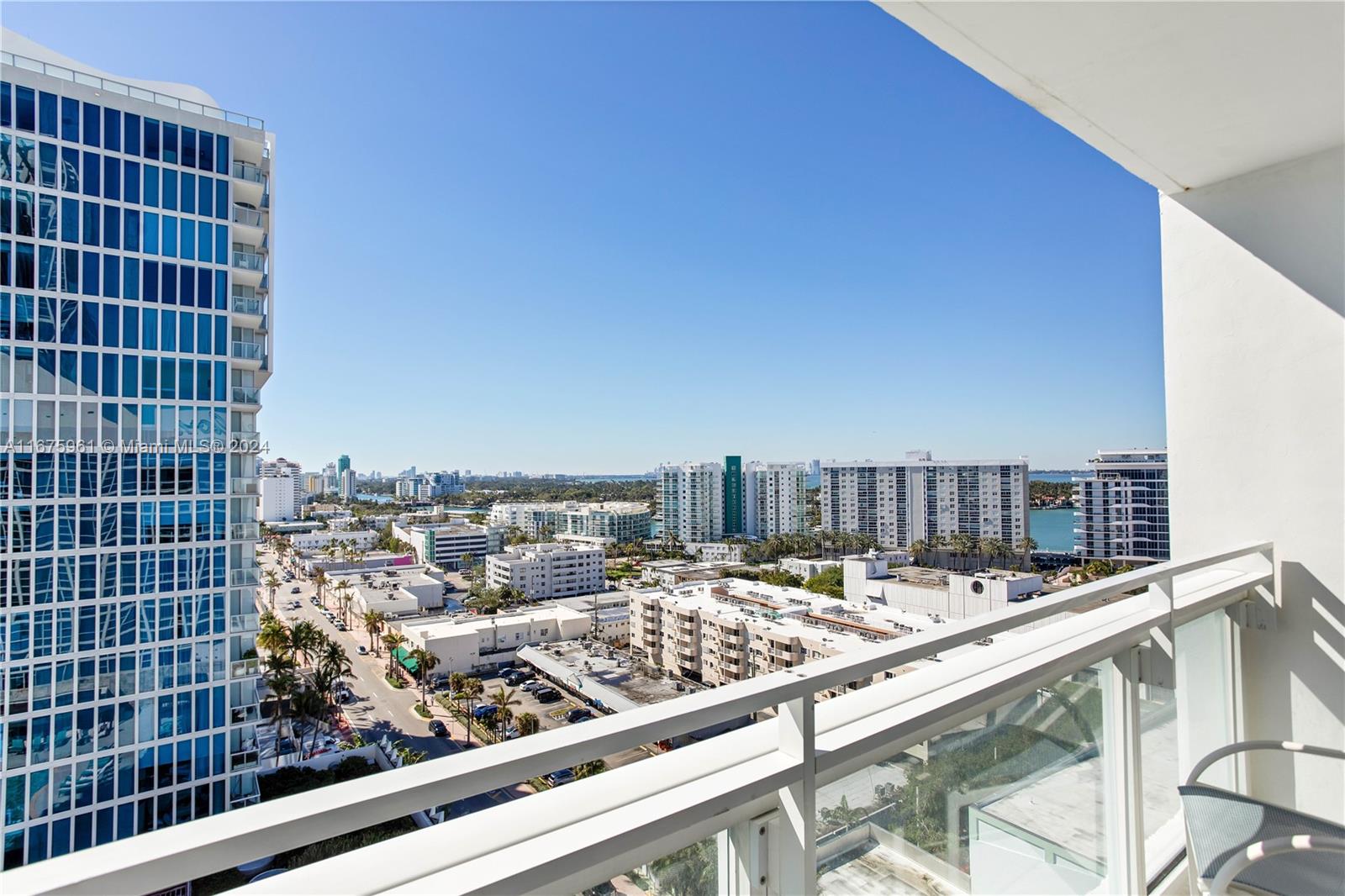 6801 Collins Ave #LPH12(Door 01/02), Miami Beach FL 33141