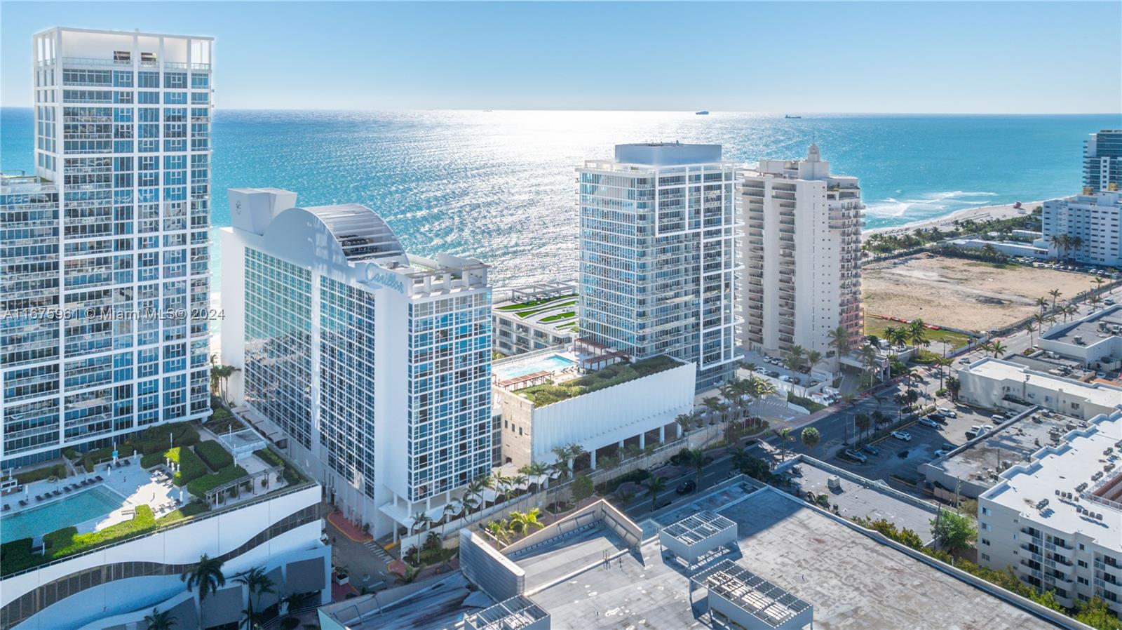 6801 Collins Ave #LPH12(Door 01/02), Miami Beach FL 33141