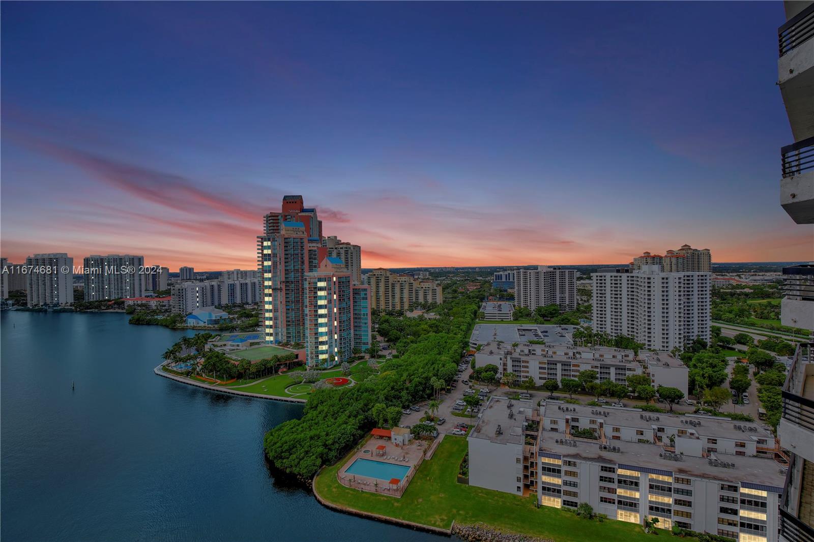 3530 Mystic Pointe Dr #2504, Aventura, Florida image 5