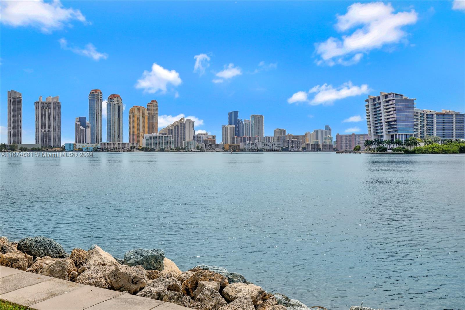 3530 Mystic Pointe Dr #2504, Aventura FL 33180