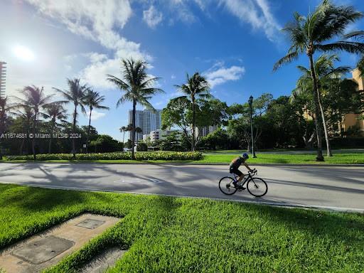 3530 Mystic Pointe Dr #2504, Aventura FL 33180