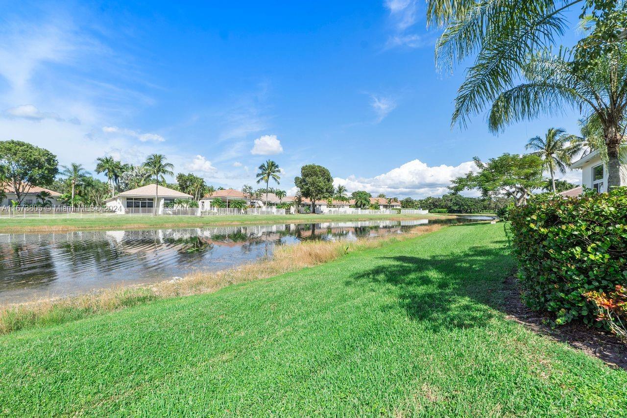 2549 Jardin Ter, Weston, Florida image 33