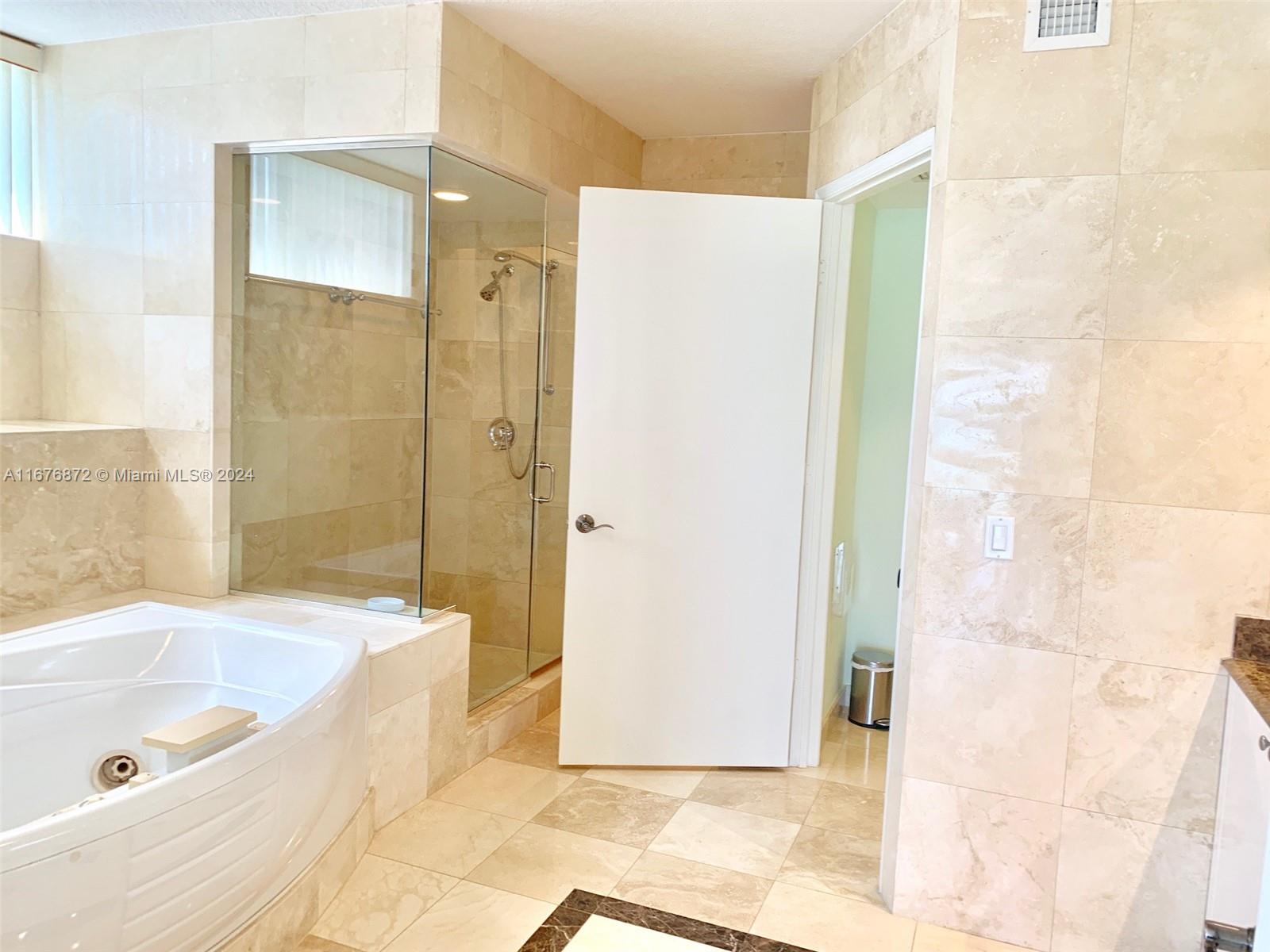 17555 Collins Ave #1503, Sunny Isles Beach, Florida image 10