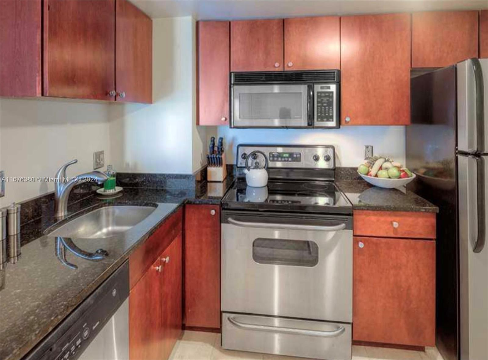770 Claughton Island Dr #1911, Miami FL 33131