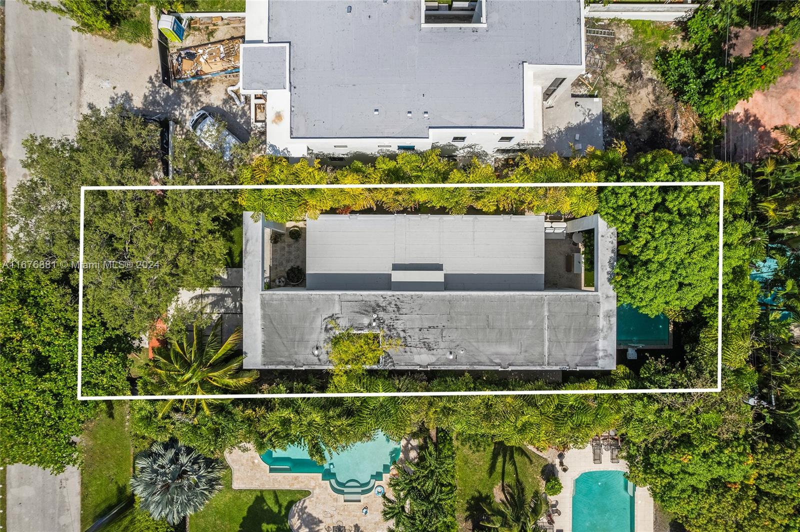 335 W 46th St, Miami Beach, Florida image 2