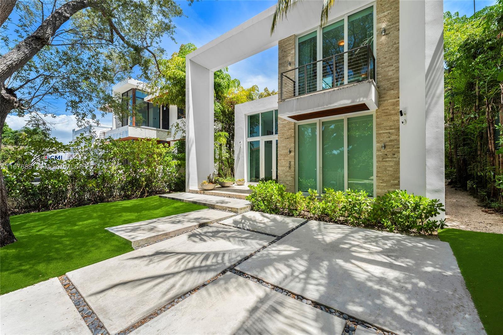 335 W 46th St, Miami Beach, Florida image 42