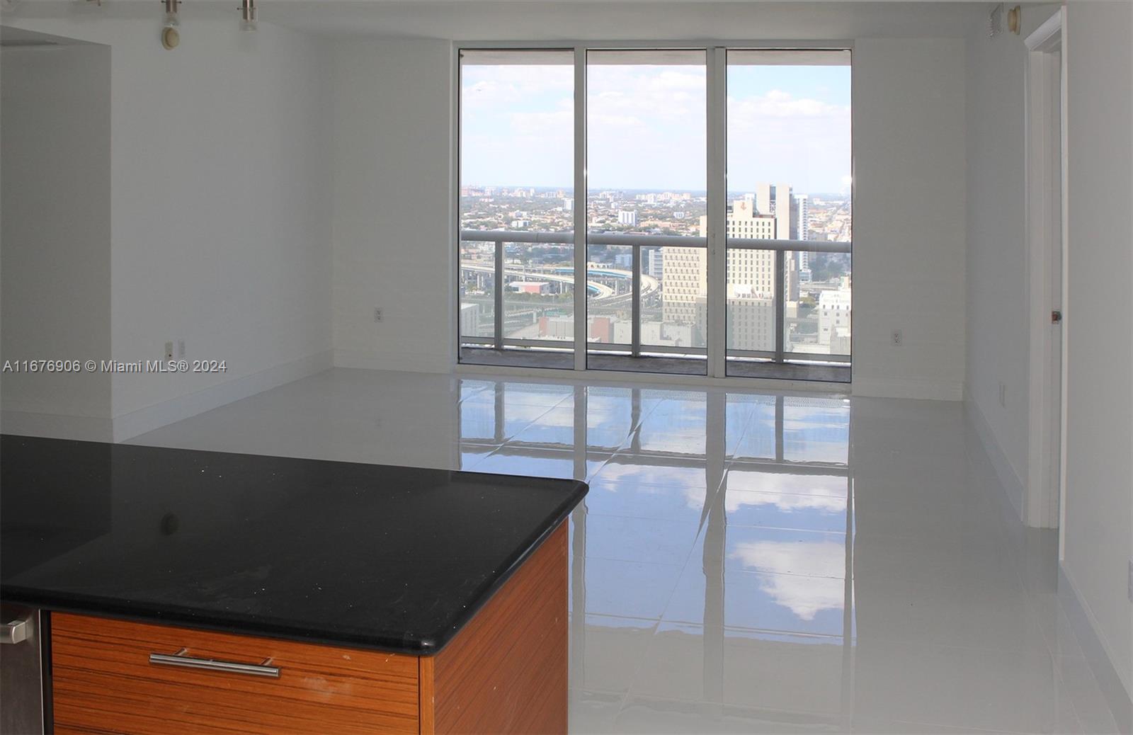 Condo for Rent in Miami, FL