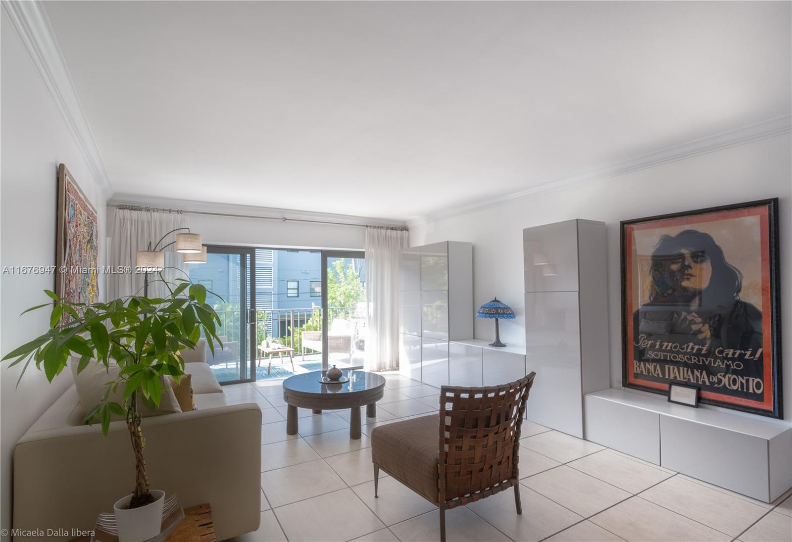 575 Crandon Blvd #306, Key Biscayne, Florida image 3