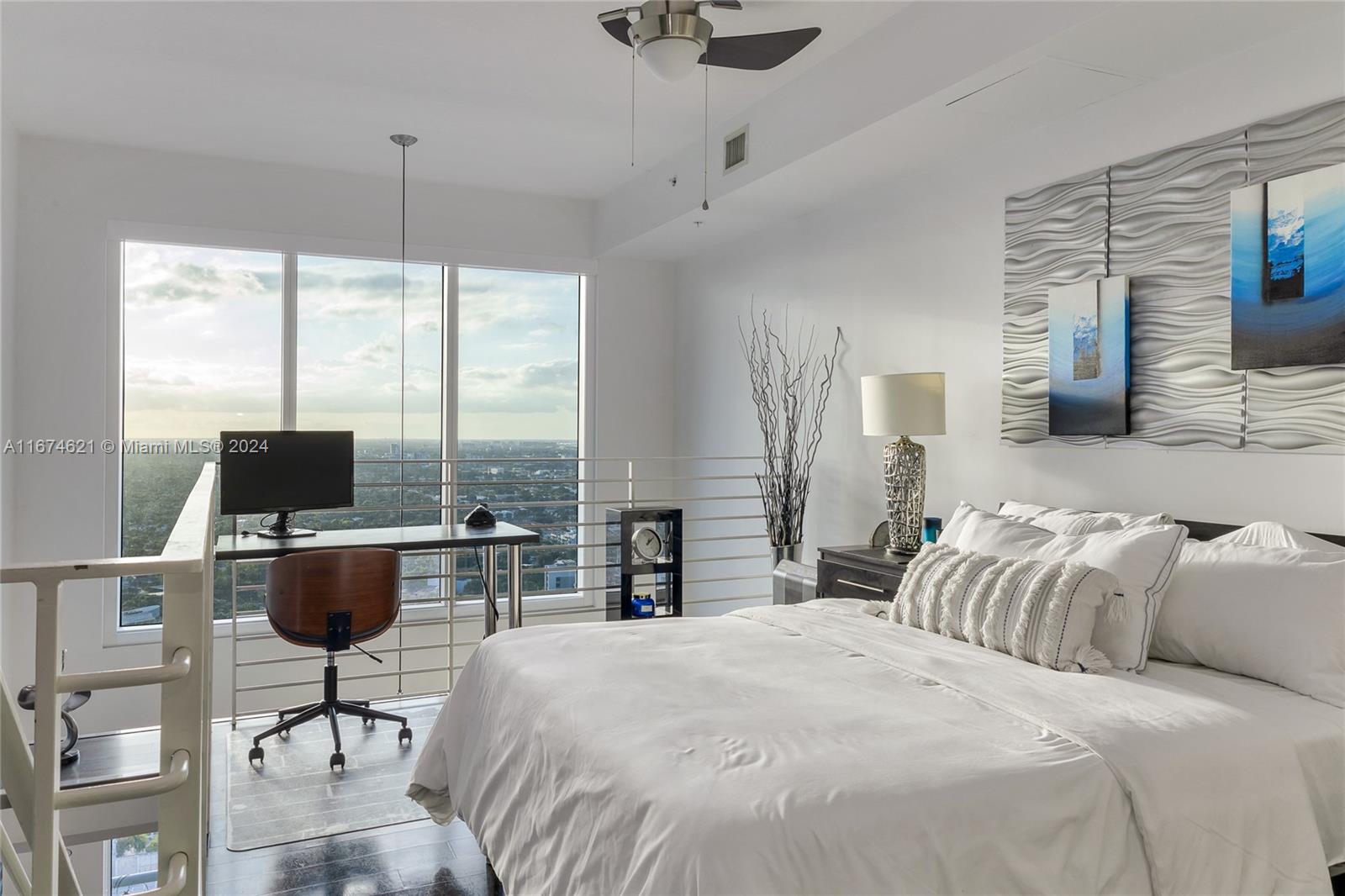 60 SW 13th St #3211, Miami FL 33130