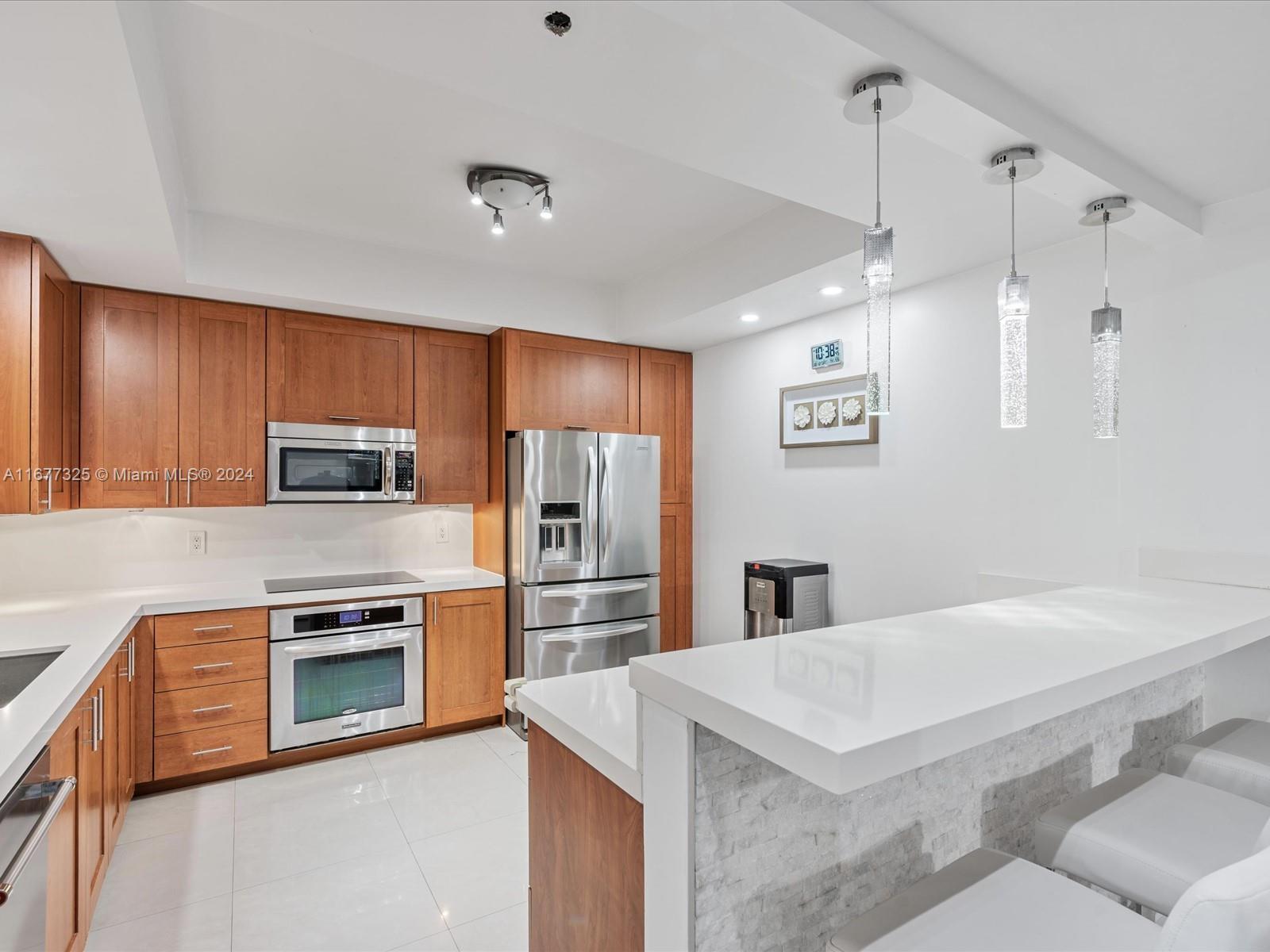 3340 NE 190th St #1006, Aventura FL 33180