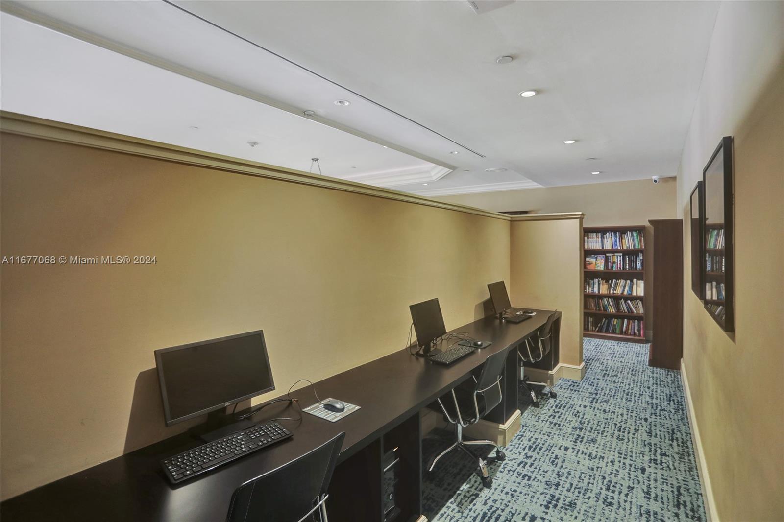 20000 E Country Club Dr #616, Aventura, Florida image 48