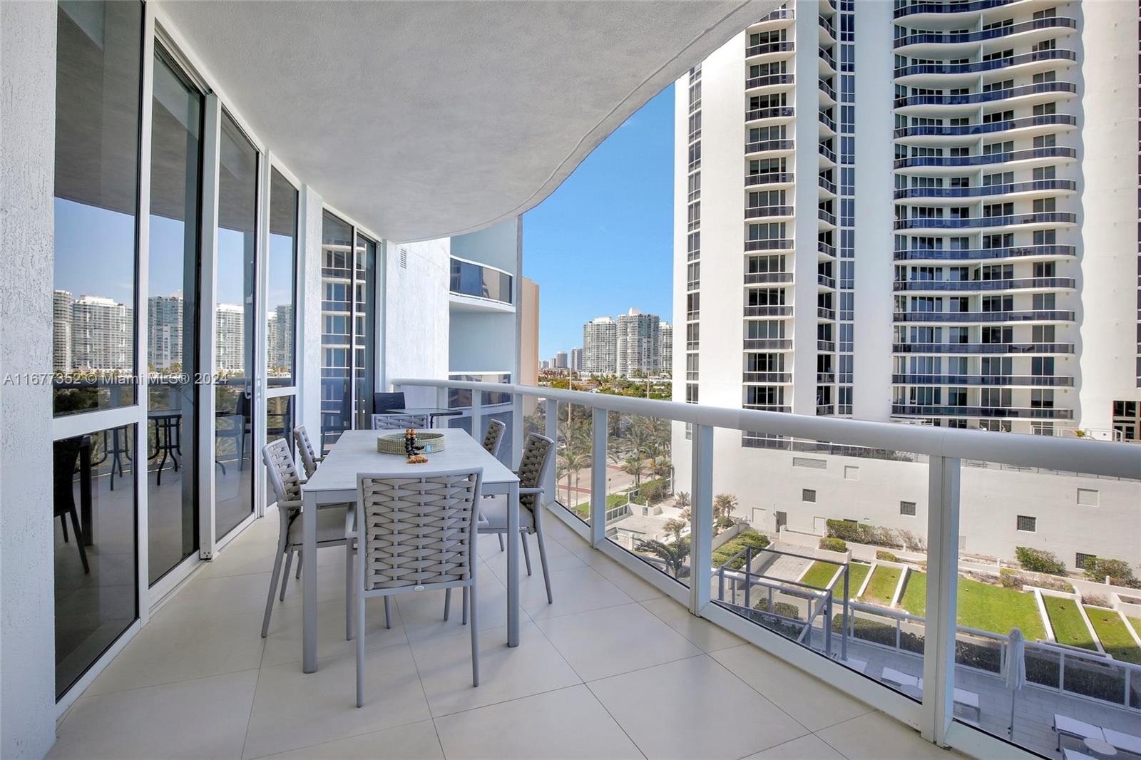 15811 Collins Ave #603, Sunny Isles Beach, Florida image 42