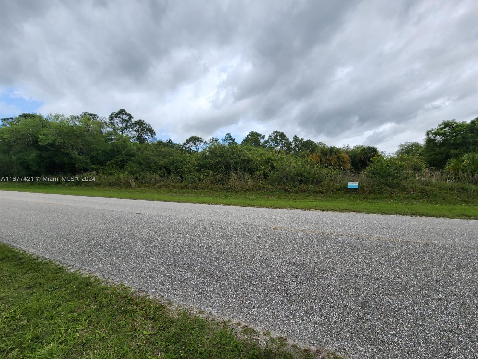 193 Avenida Del Sur, Clewiston, Florida image 2