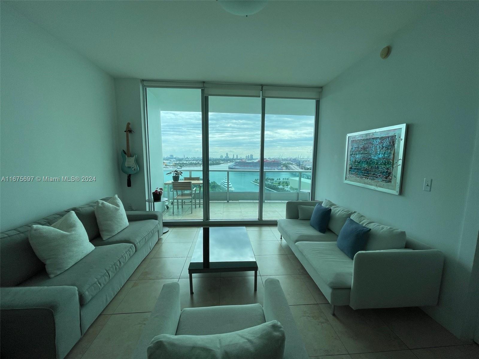 900 Biscayne Blvd #2304, Miami FL 33132
