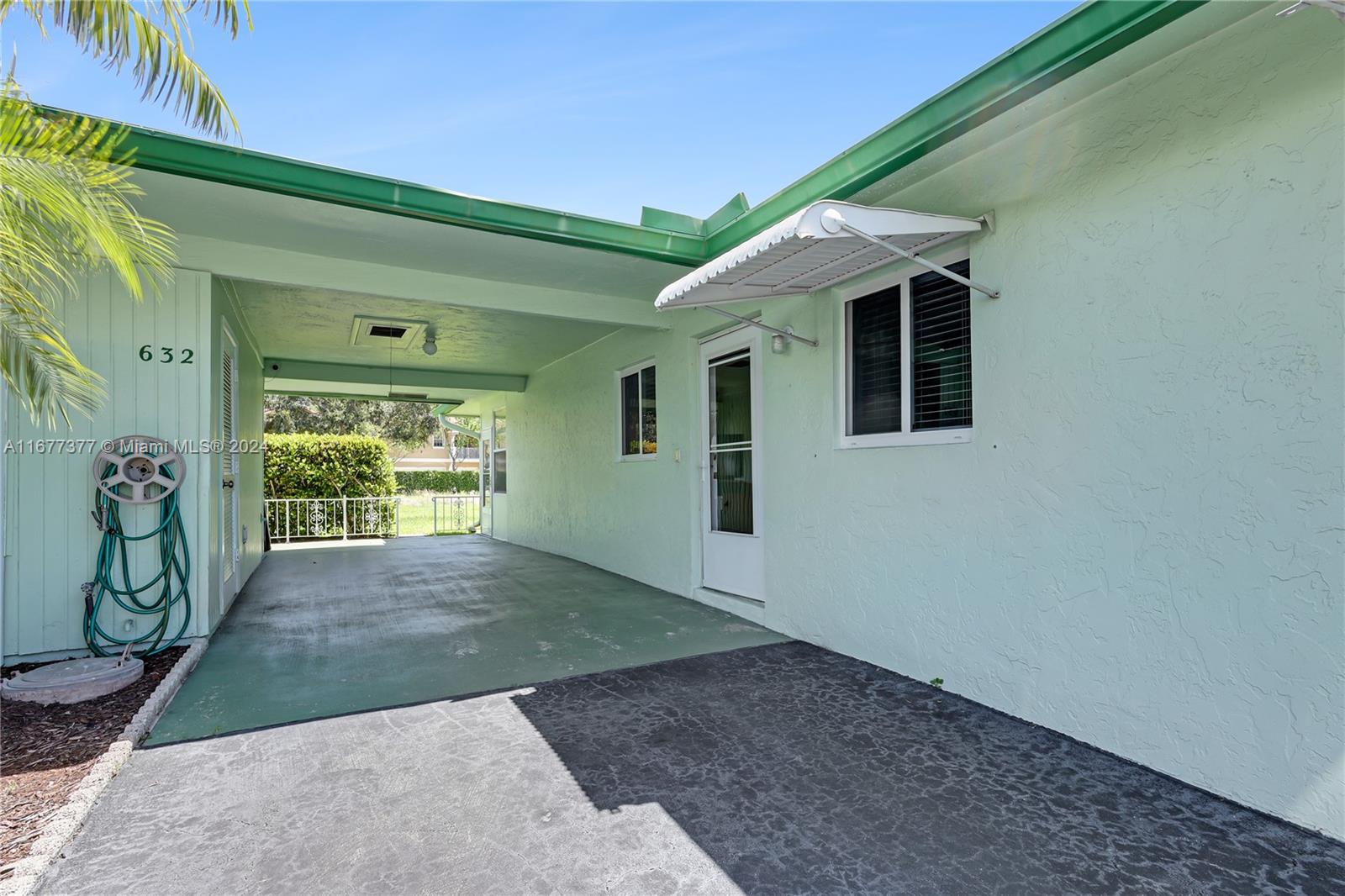 632 Hummingbird Ln, Delray Beach, Florida image 32