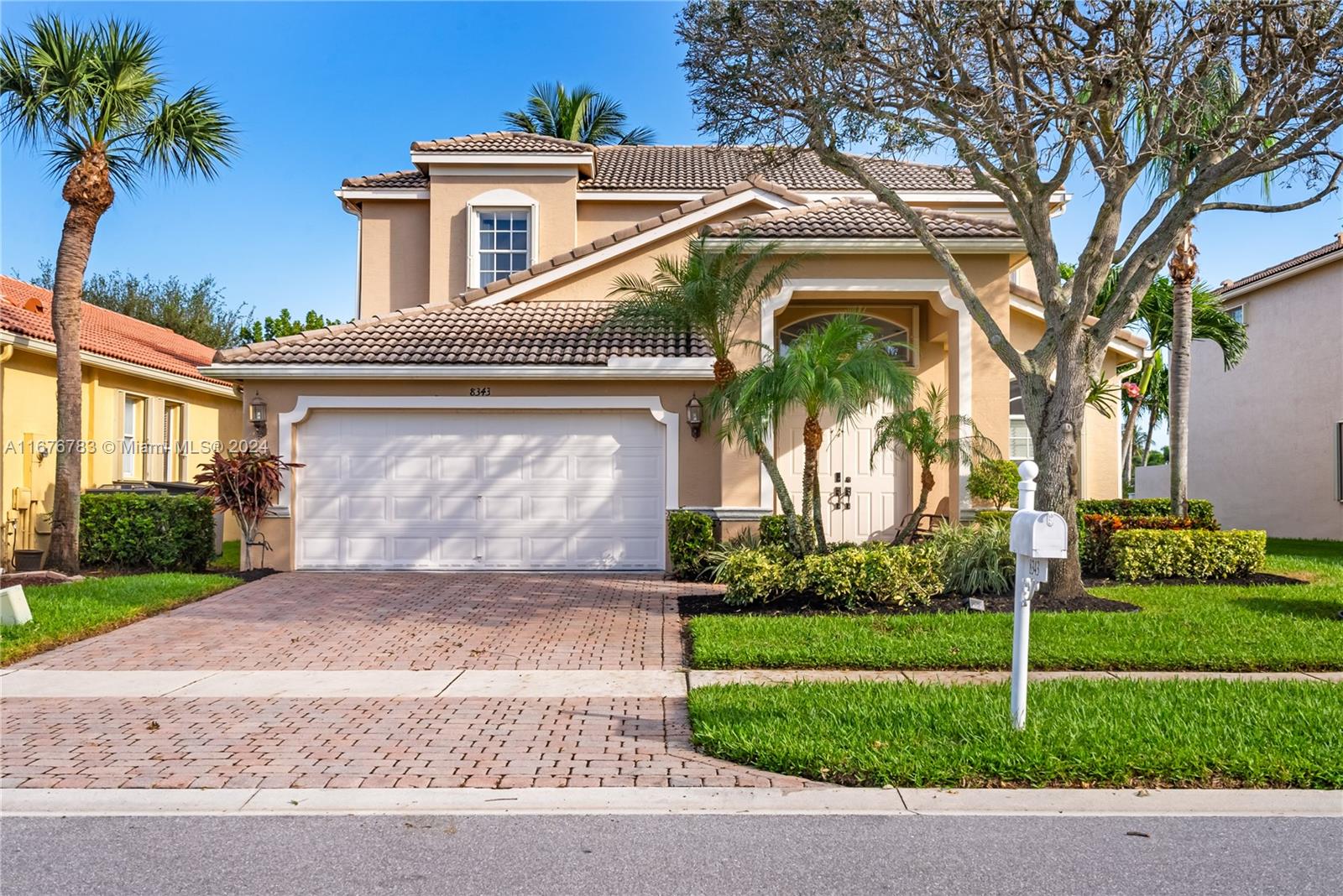 8343 Genova Way, Lake Worth, Florida image 2