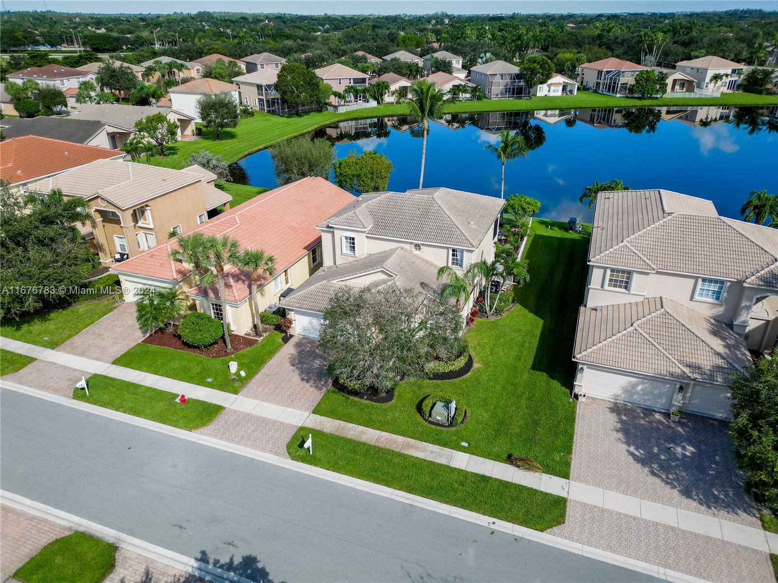 8343 Genova Way, Lake Worth, Florida image 5