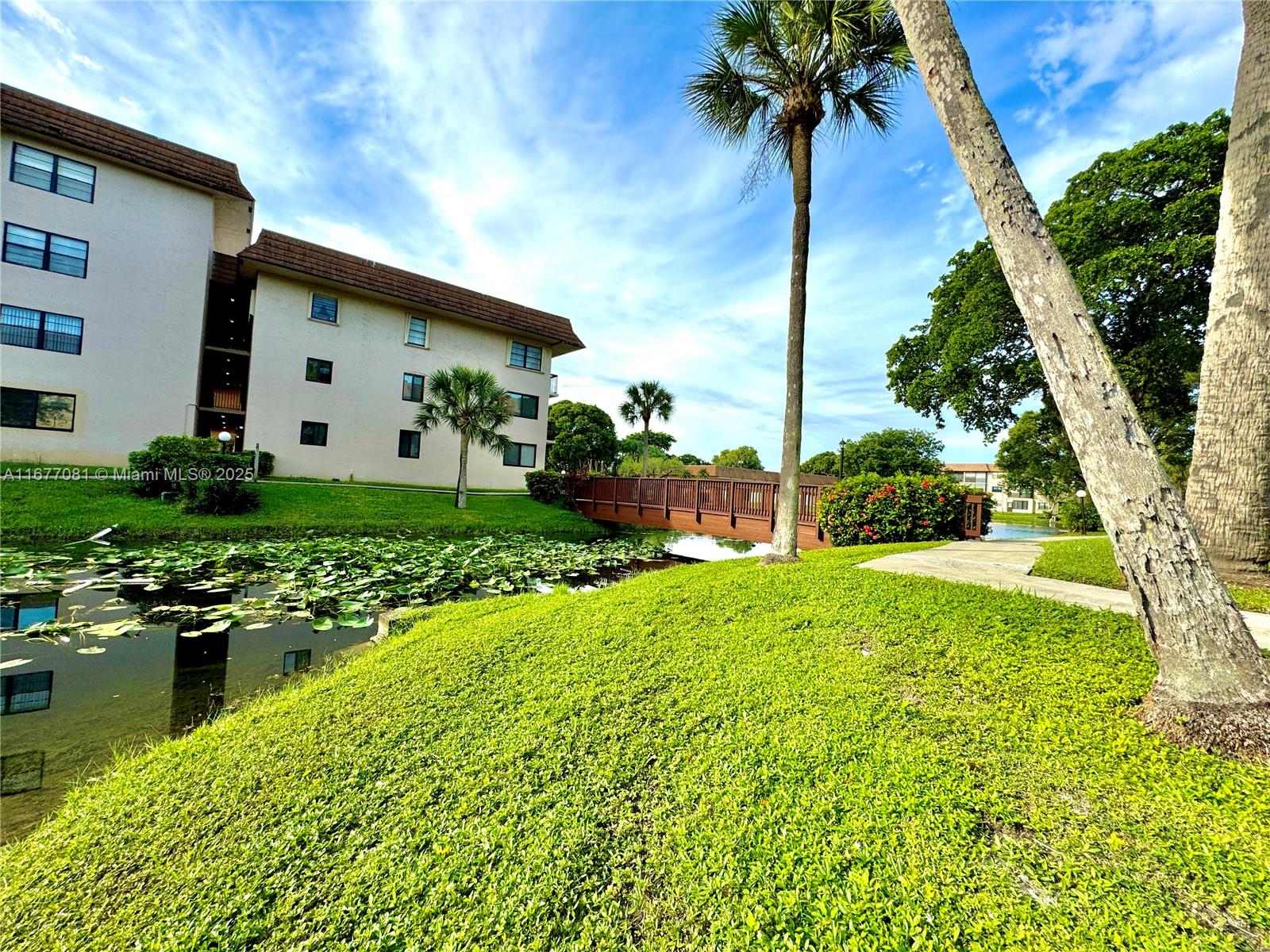 4955 E Sabal Palm Blvd #203, Tamarac, Florida image 31