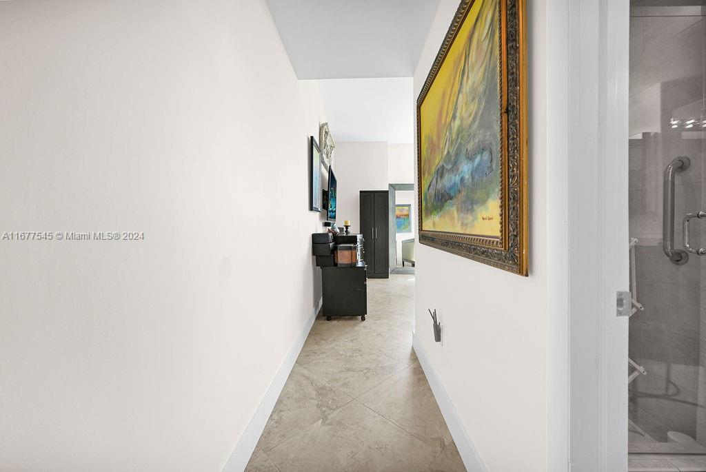 1900 N Bayshore Dr #5103, Miami, Florida image 32