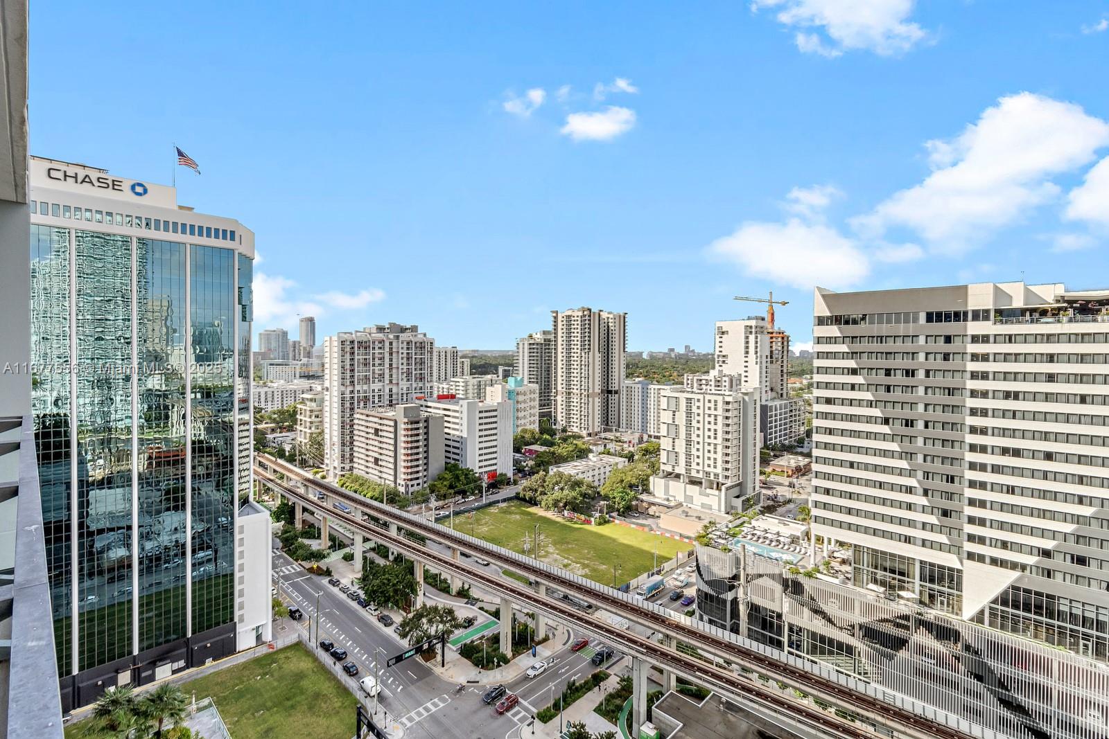 Condo for Sale in Miami, FL