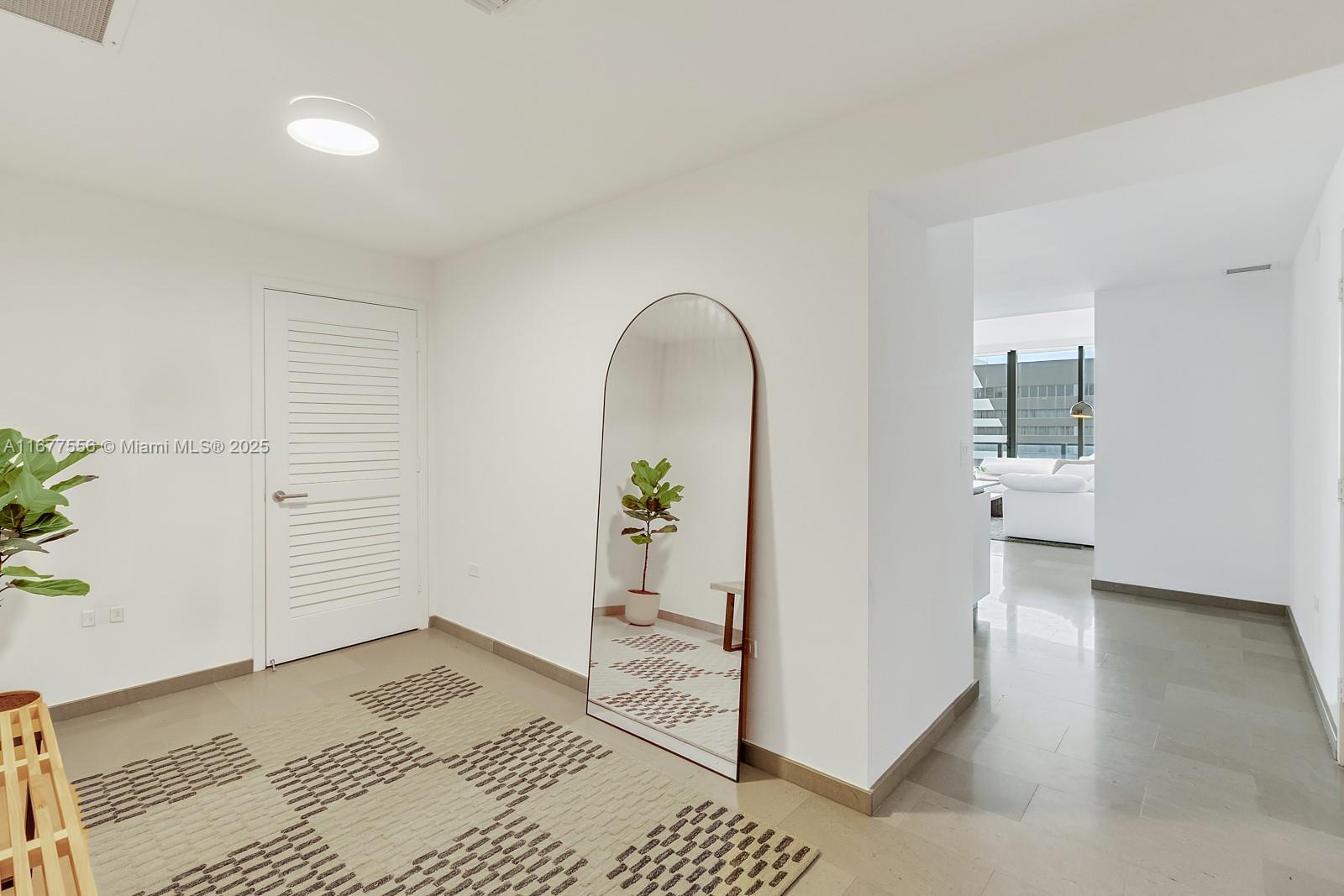 88 SW 7th St #1710, Miami, Florida image 19