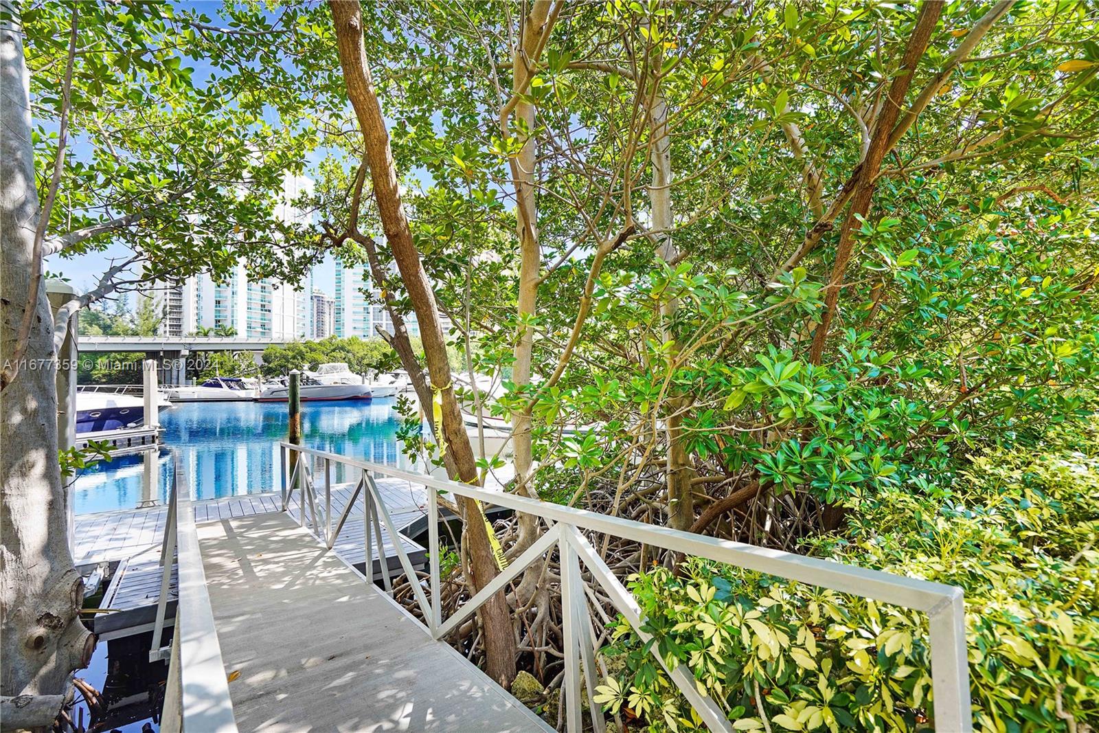 3530 Mystic Pointe Dr #1714, Aventura FL 33180