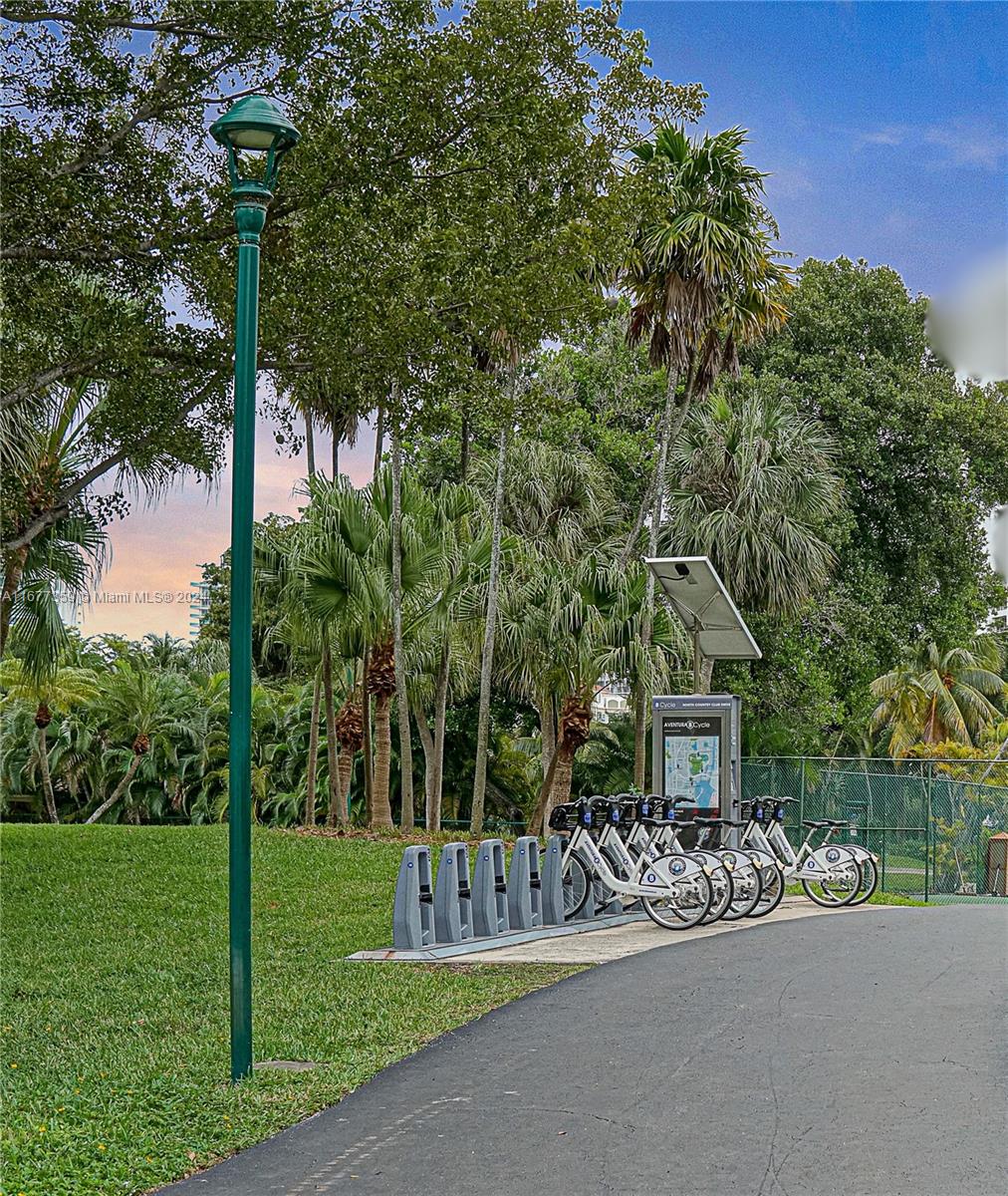 3530 Mystic Pointe Dr #1714, Aventura FL 33180
