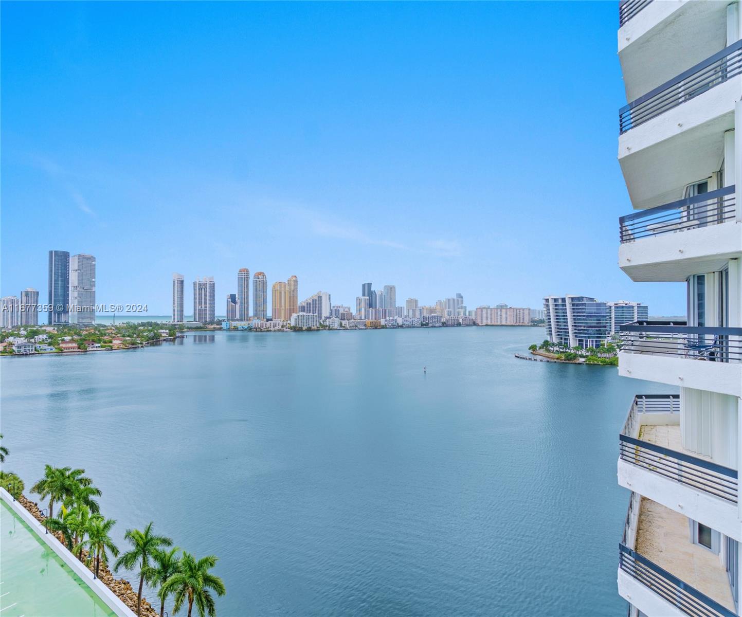 3530 Mystic Pointe Dr #1714, Aventura FL 33180