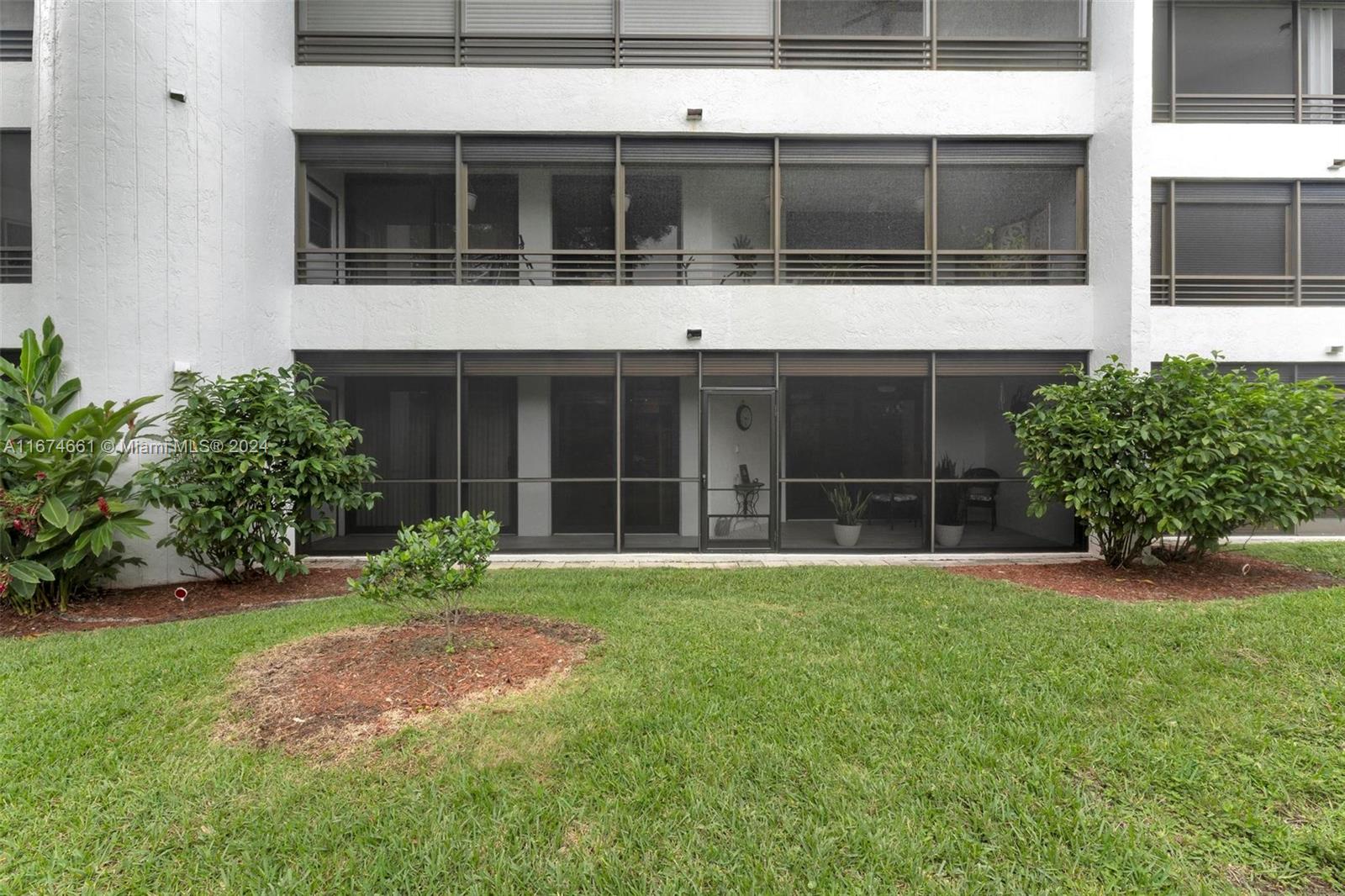 1490 Sheridan St #6A, Hollywood, Florida image 19