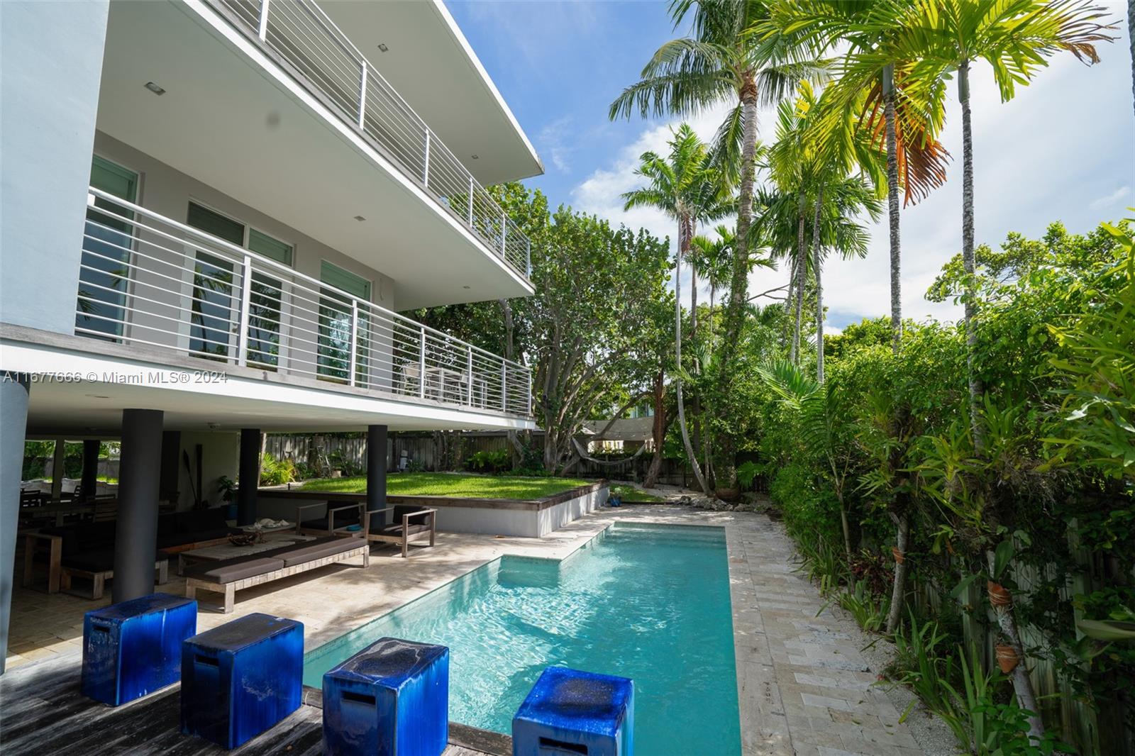 701 Fernwood Rd, Key Biscayne, Florida image 2