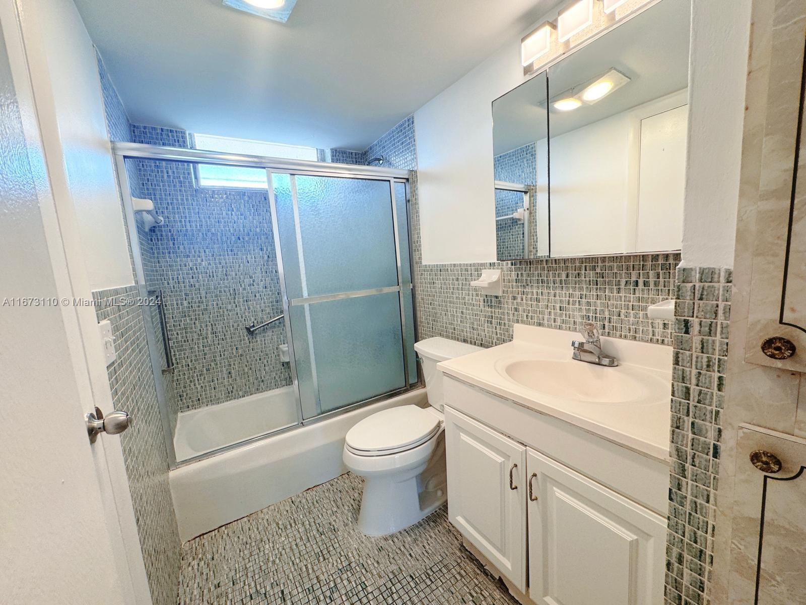 2903 Point East Dr #K411, Aventura, Florida image 20