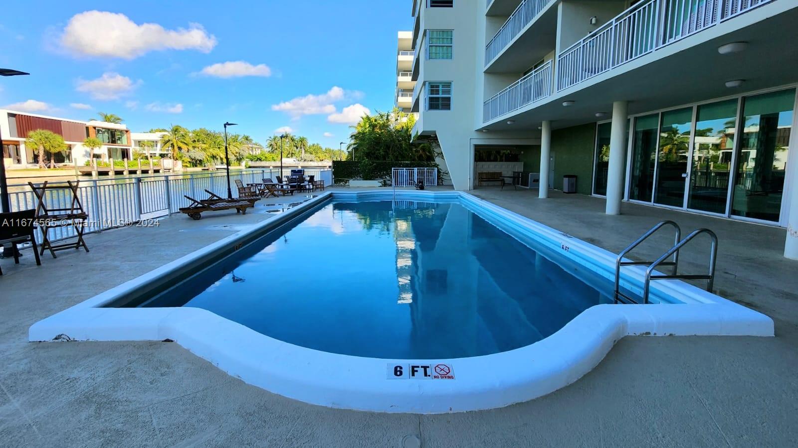 9500 W Bay Harbor Dr #4F, Bay Harbor Islands, Florida image 3