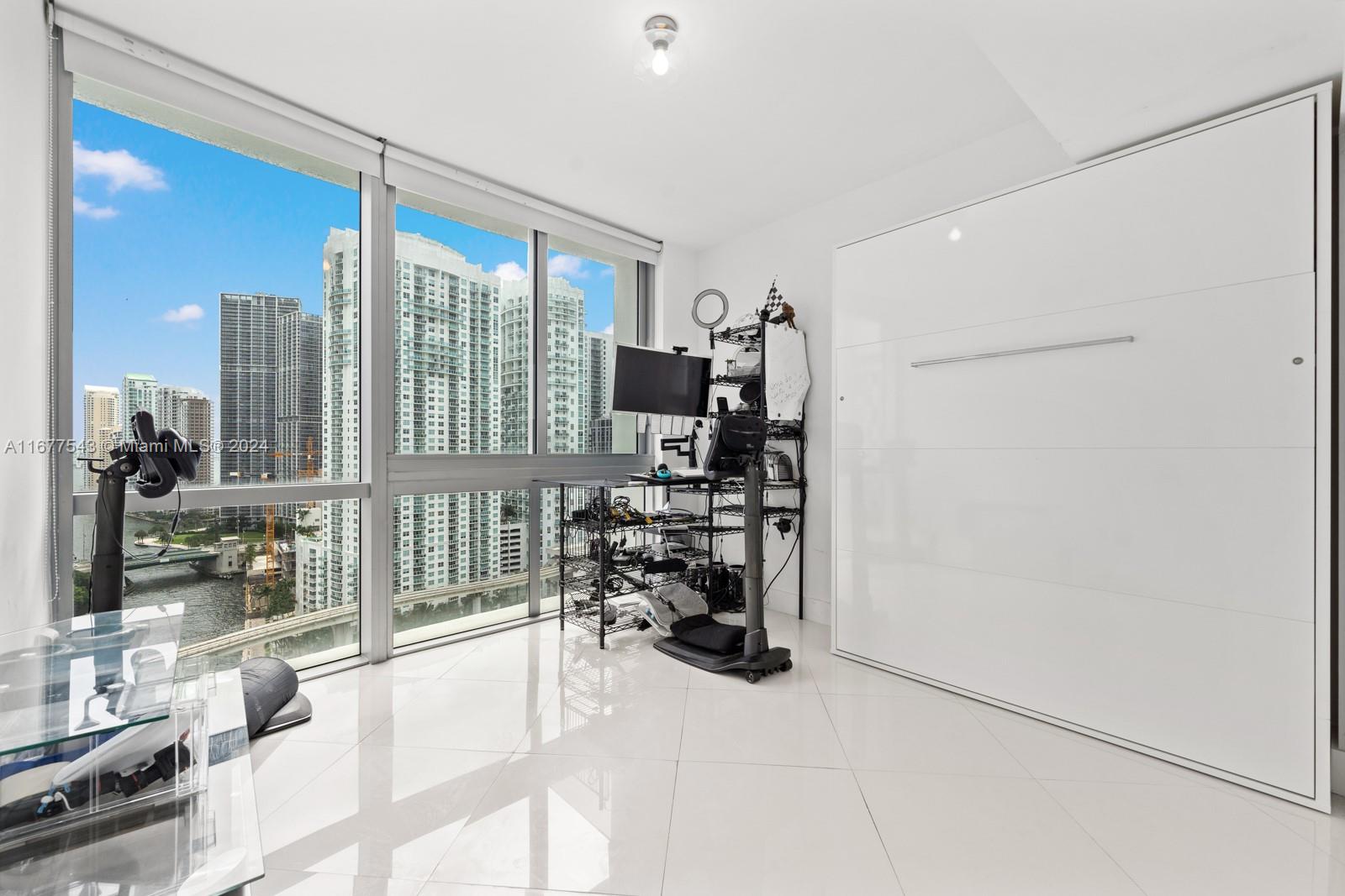 350 S Miami Ave #2201, Miami FL 33130
