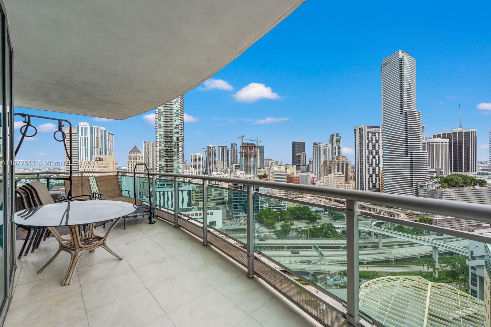 350 S Miami Ave #2201, Miami FL 33130