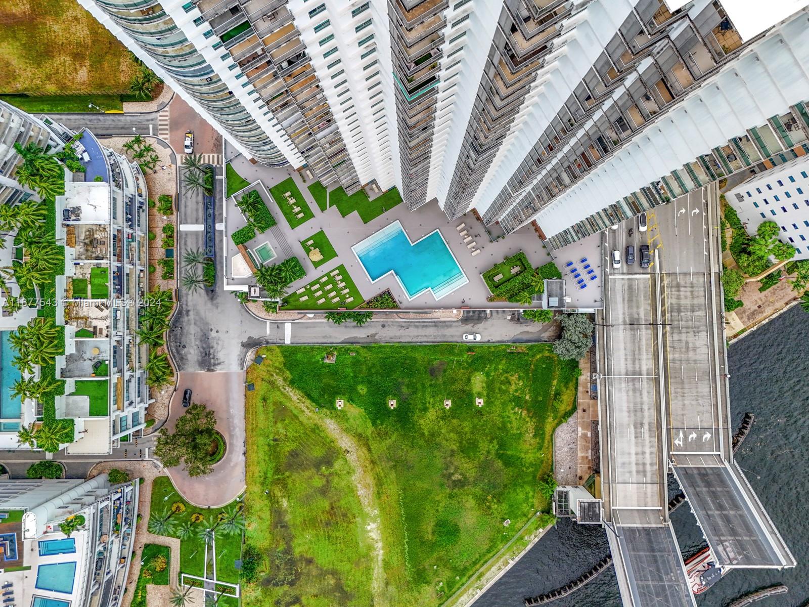 350 S Miami Ave #2201, Miami FL 33130