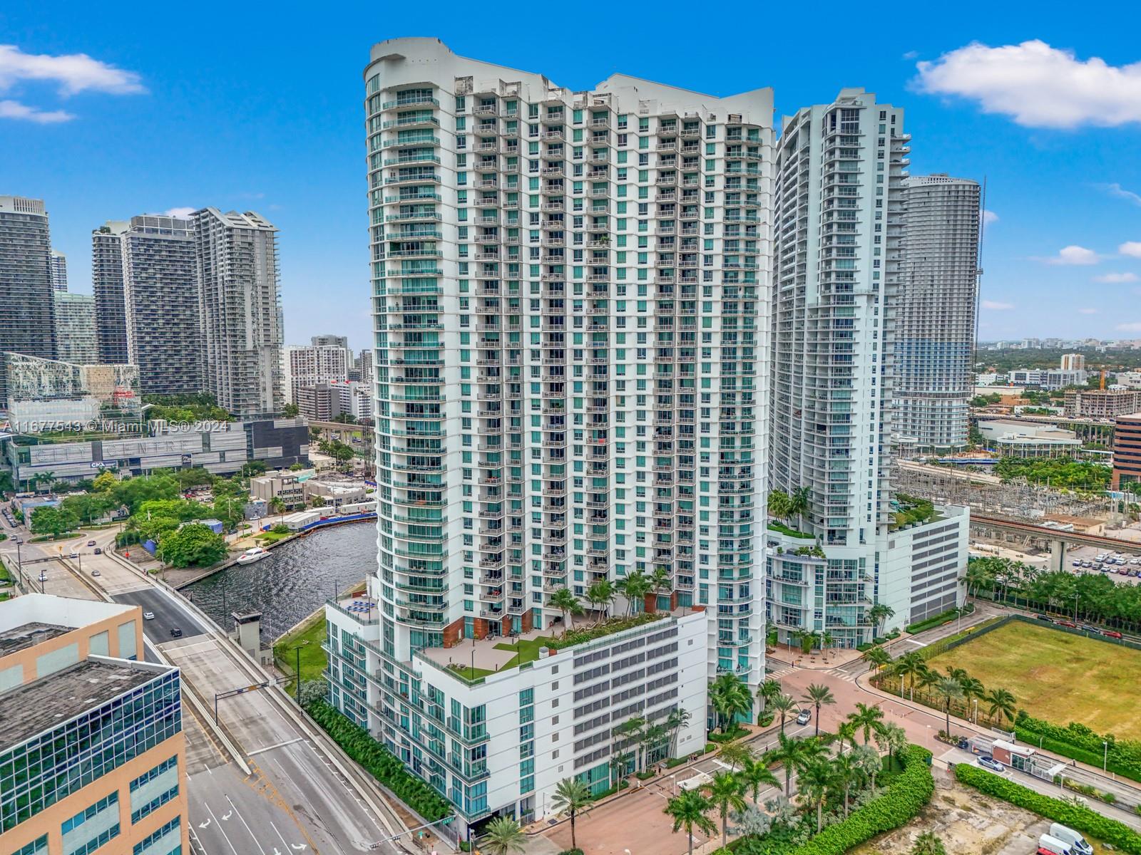 350 S Miami Ave #2201, Miami FL 33130