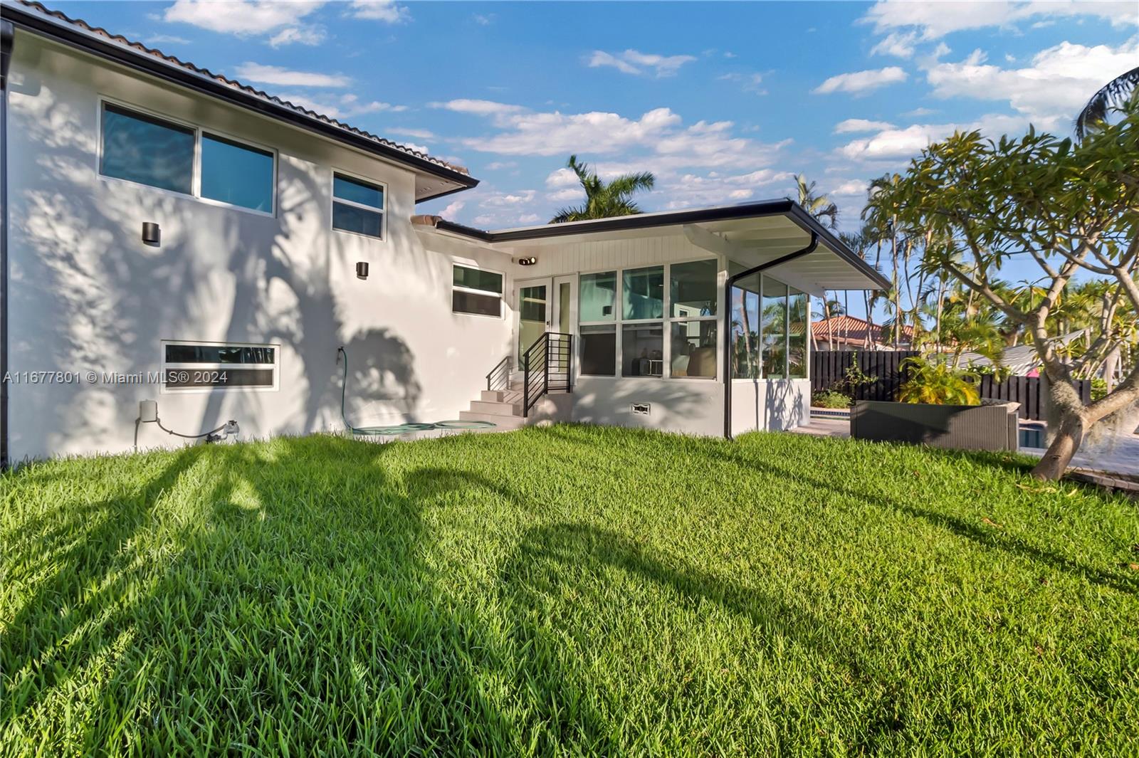 2141 NE 18th Ave, Wilton Manors, Florida image 25