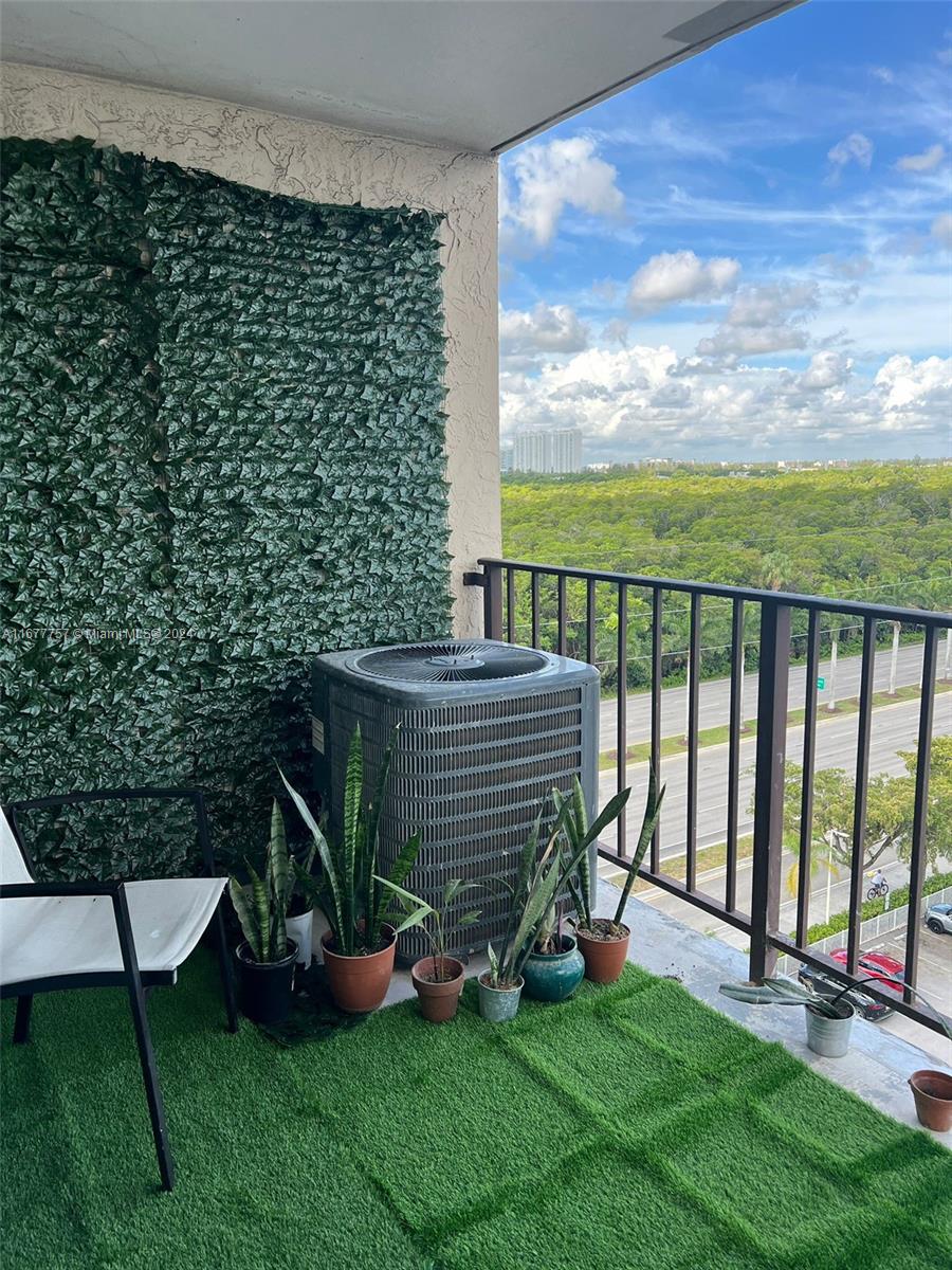 2903 N Miami Beach Blvd #1003, North Miami Beach, Florida image 31