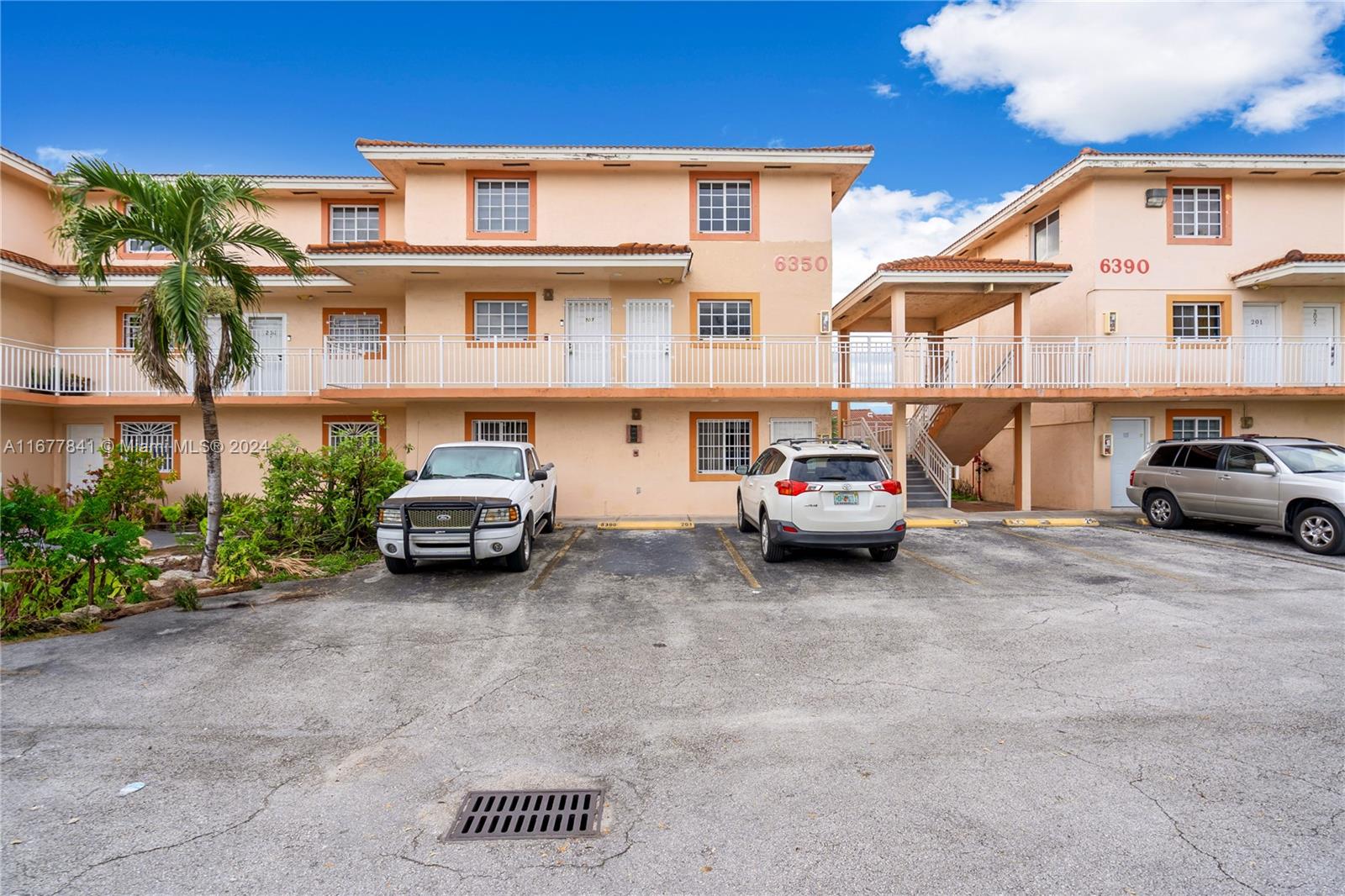 6350 W 22nd Ct #208, Hialeah, Florida image 5