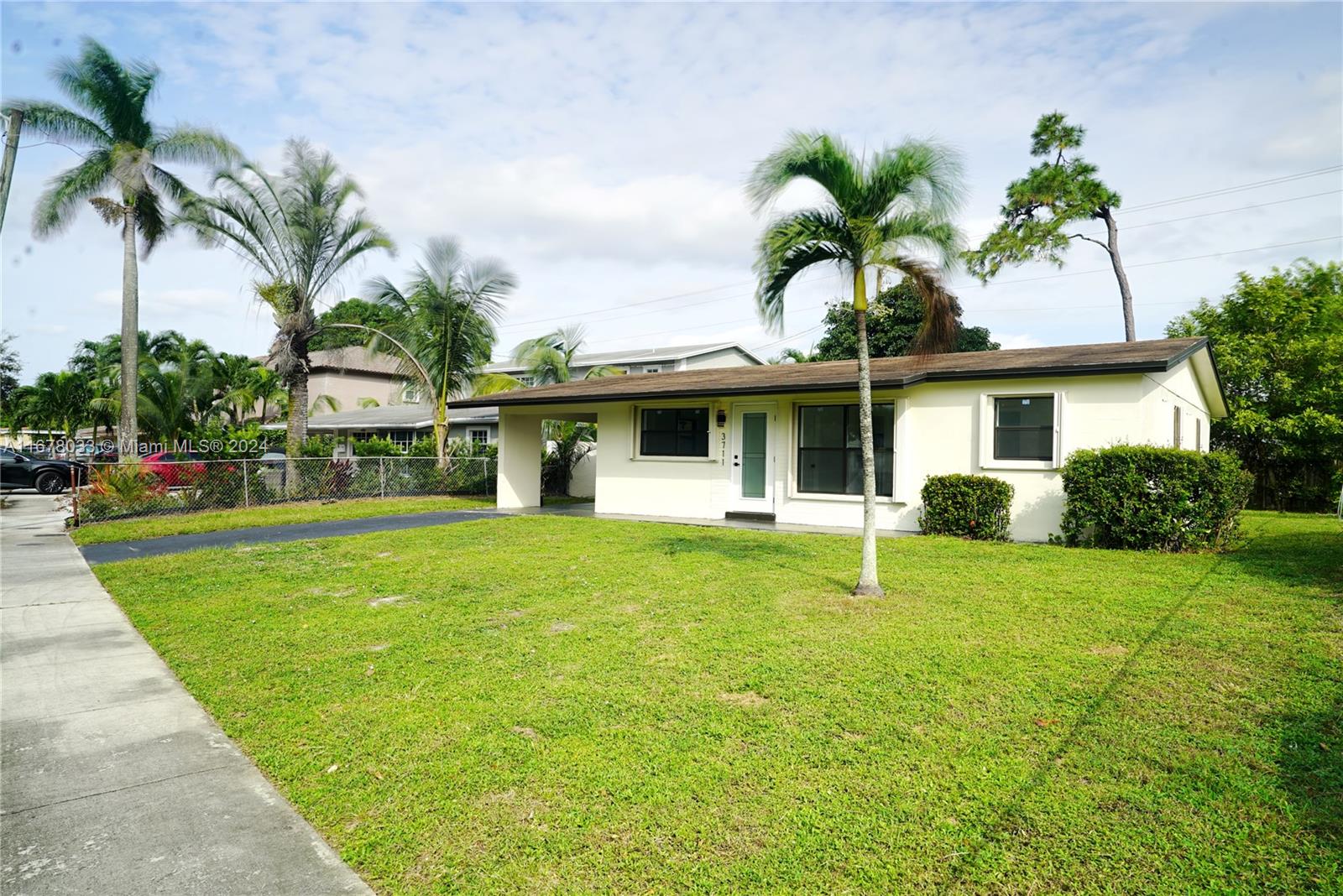 3711 NW 7th Pl, Lauderhill, Florida image 1