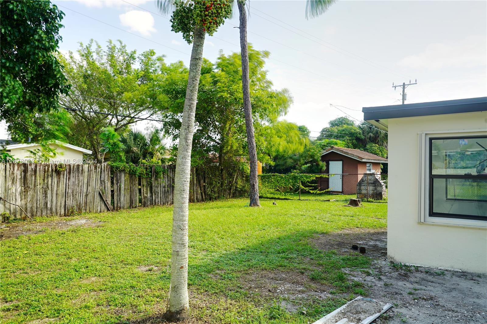 3711 NW 7th Pl, Lauderhill, Florida image 39