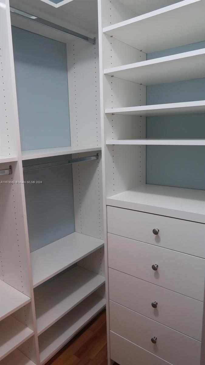 Listing Photo 30