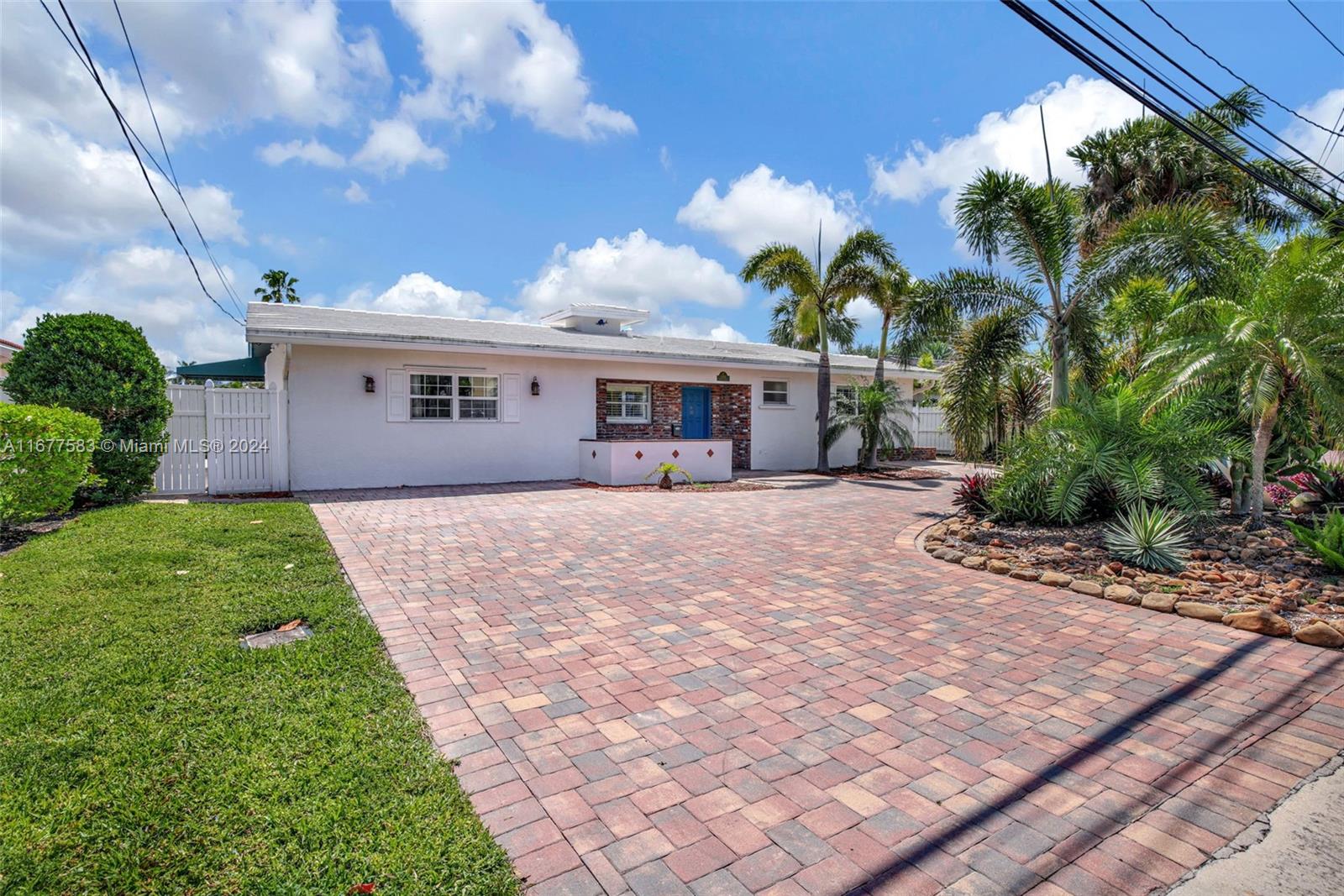 1004 NE 26th Ave, Pompano Beach, Florida image 5