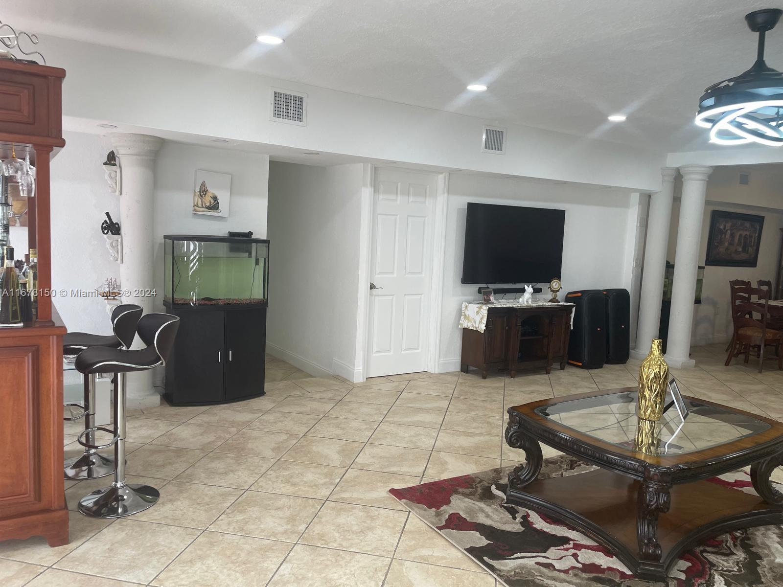 600 W 63rd Dr, Hialeah, Florida image 26