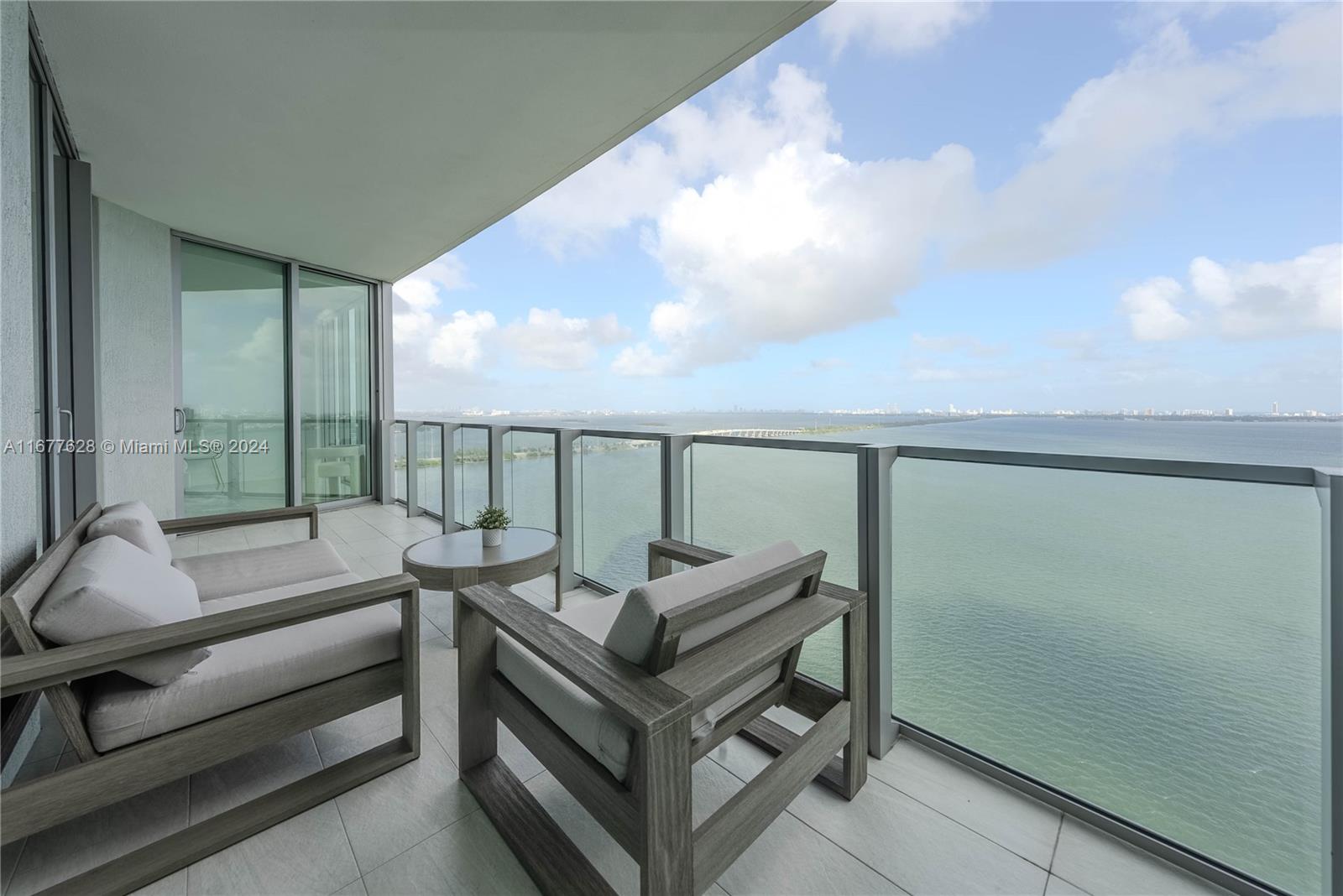 2900 NE 7th Ave #2205, Miami FL 33137