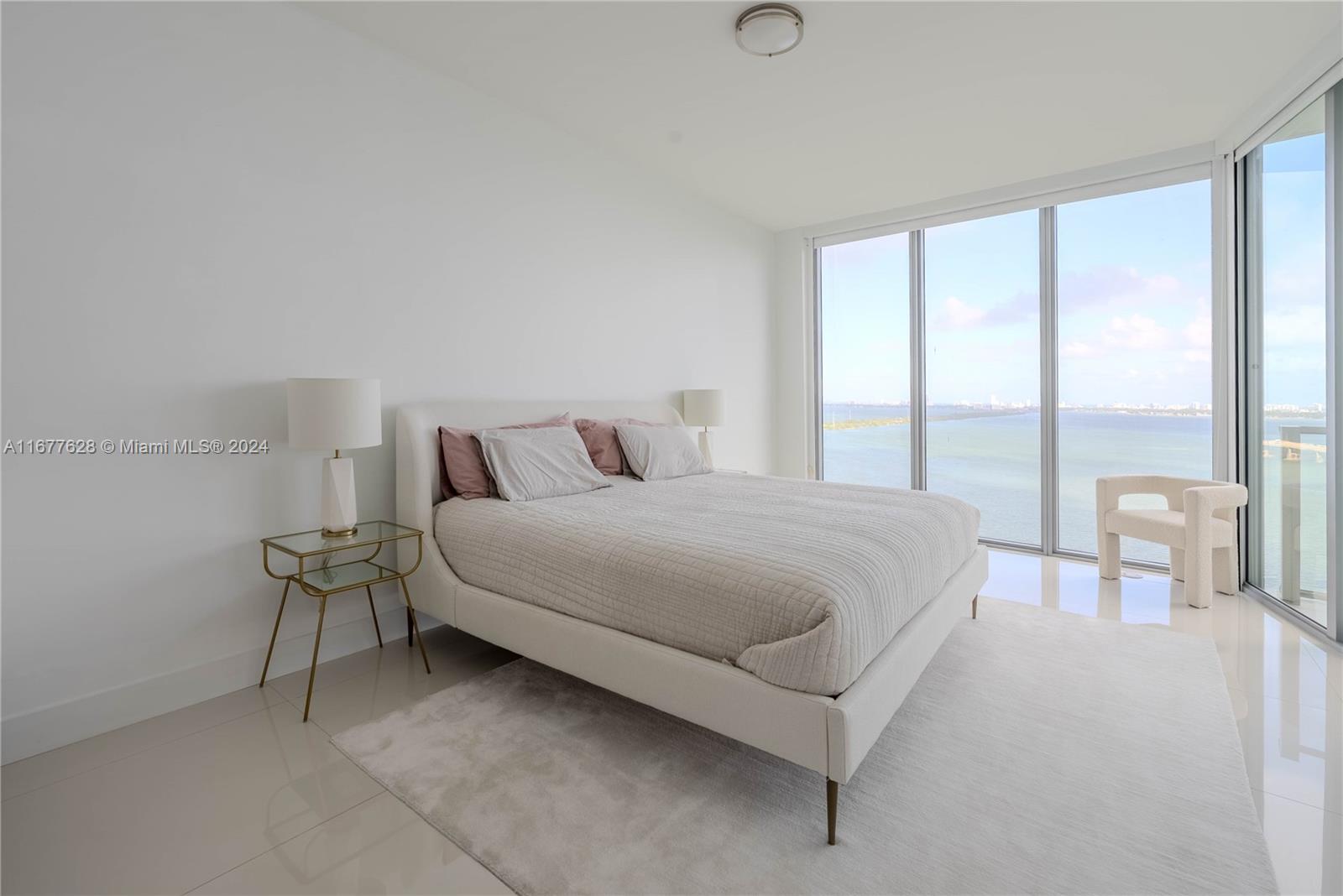 2900 NE 7th Ave #2205, Miami FL 33137