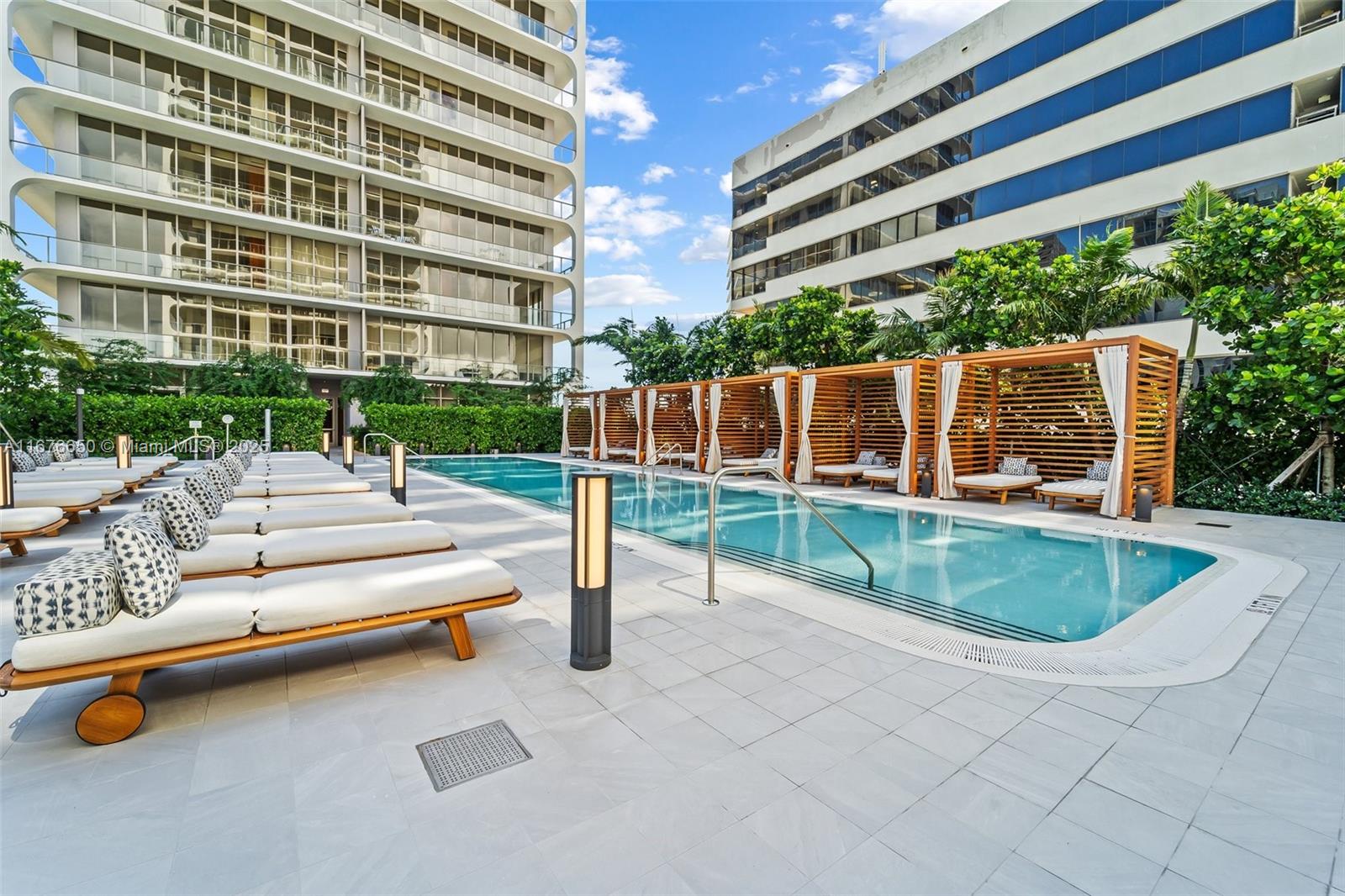 2678 Tigertail Ave #2005, Coconut Grove, Florida image 25